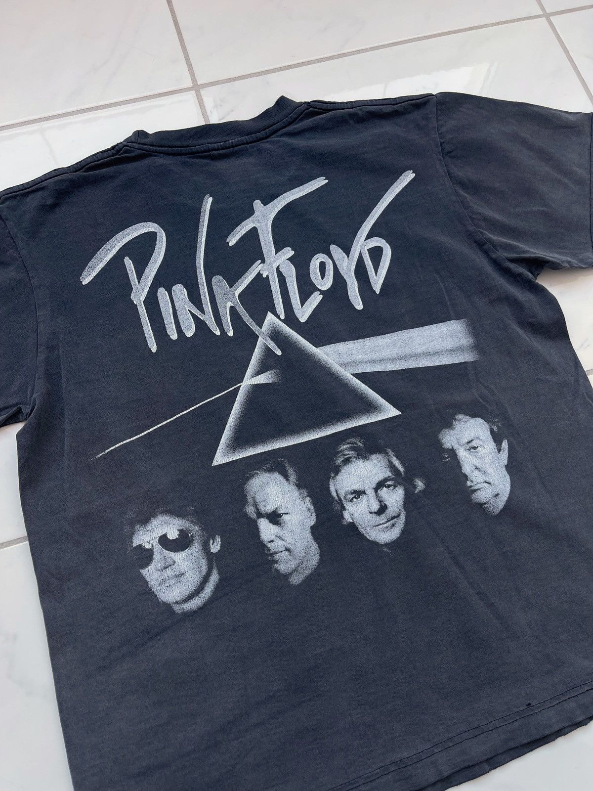 Vintage 90's Pink Floyd Tee