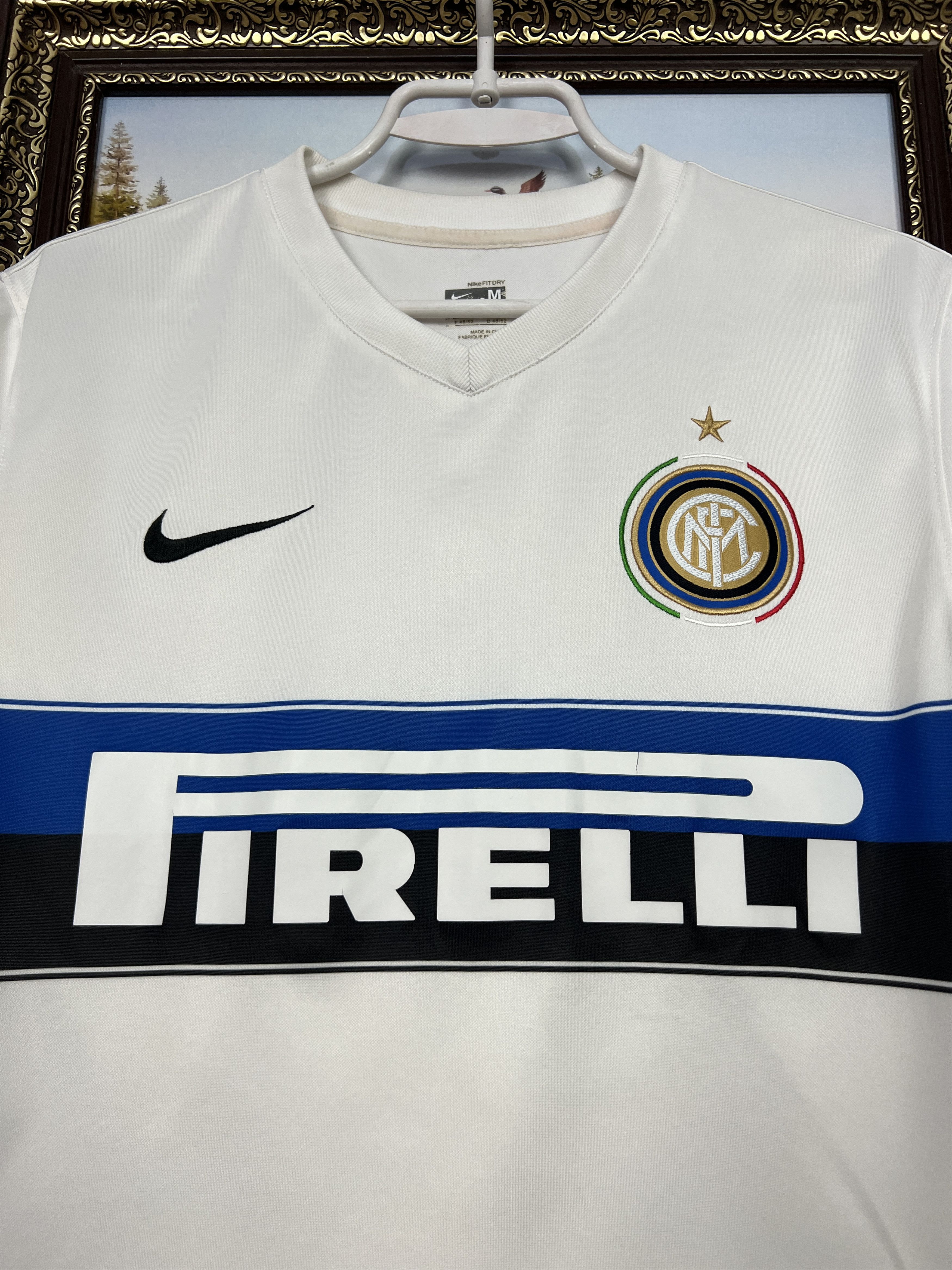 Nike Internazionale Away football shirt 2009 Soccer White Nike Size US M / EU 48-50 / 2 - 3 Thumbnail