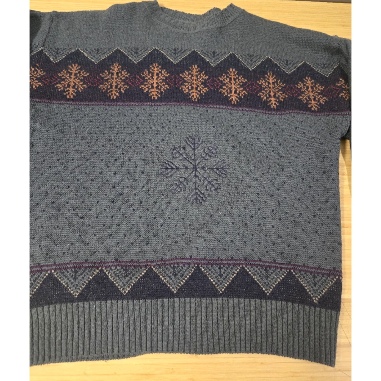 Pendleton VINTAGE Pendleton Sweater Mens XL Gray Wool Snowflake Fair Isle Knit 90s Size US XL / EU 56 / 4 - 3 Thumbnail