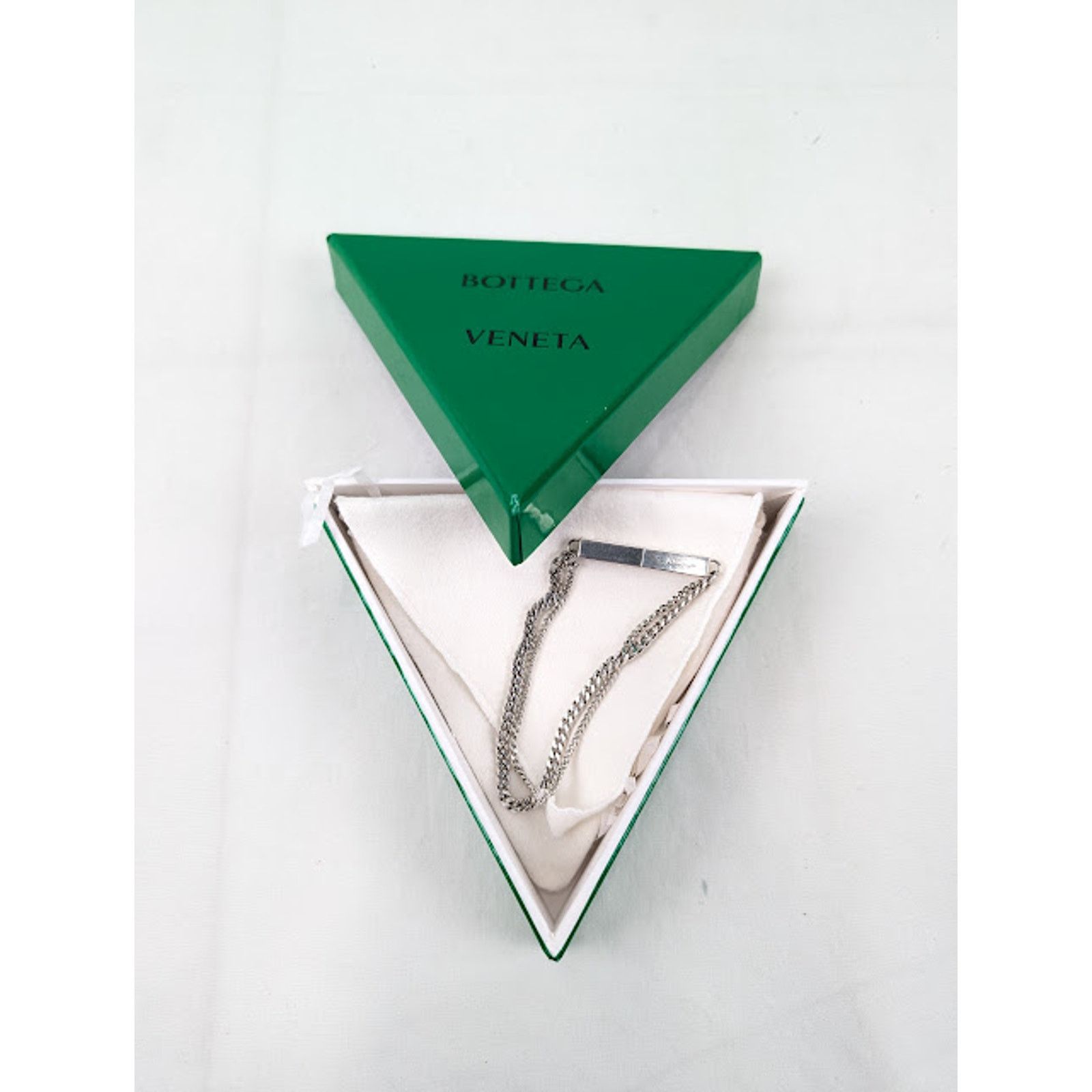 Bottega Veneta o1rshd1 Size: M / Silver Bracelet in Silver Size ONE SIZE - 10 Thumbnail