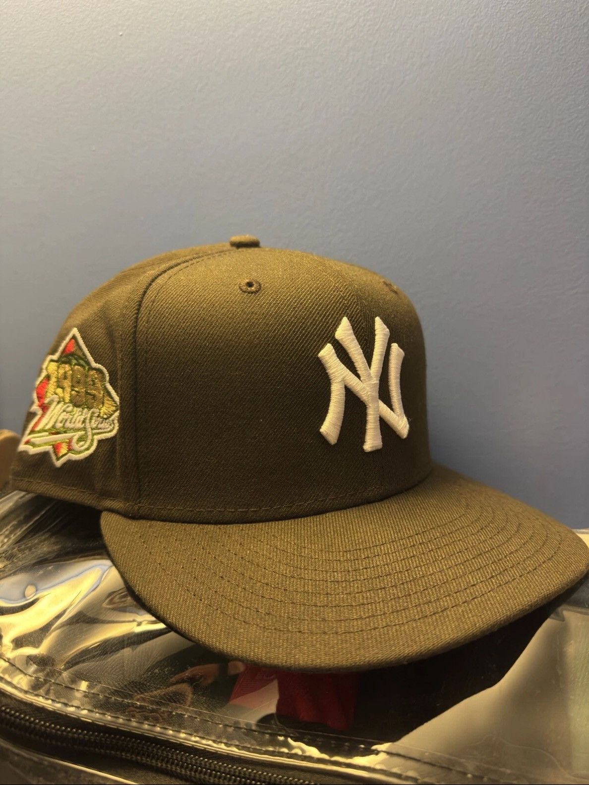 Hat Club Hat Club Exclusive New York Yankees 7 3/8 Pre Owned Size ONE SIZE - 1 Thumbnail