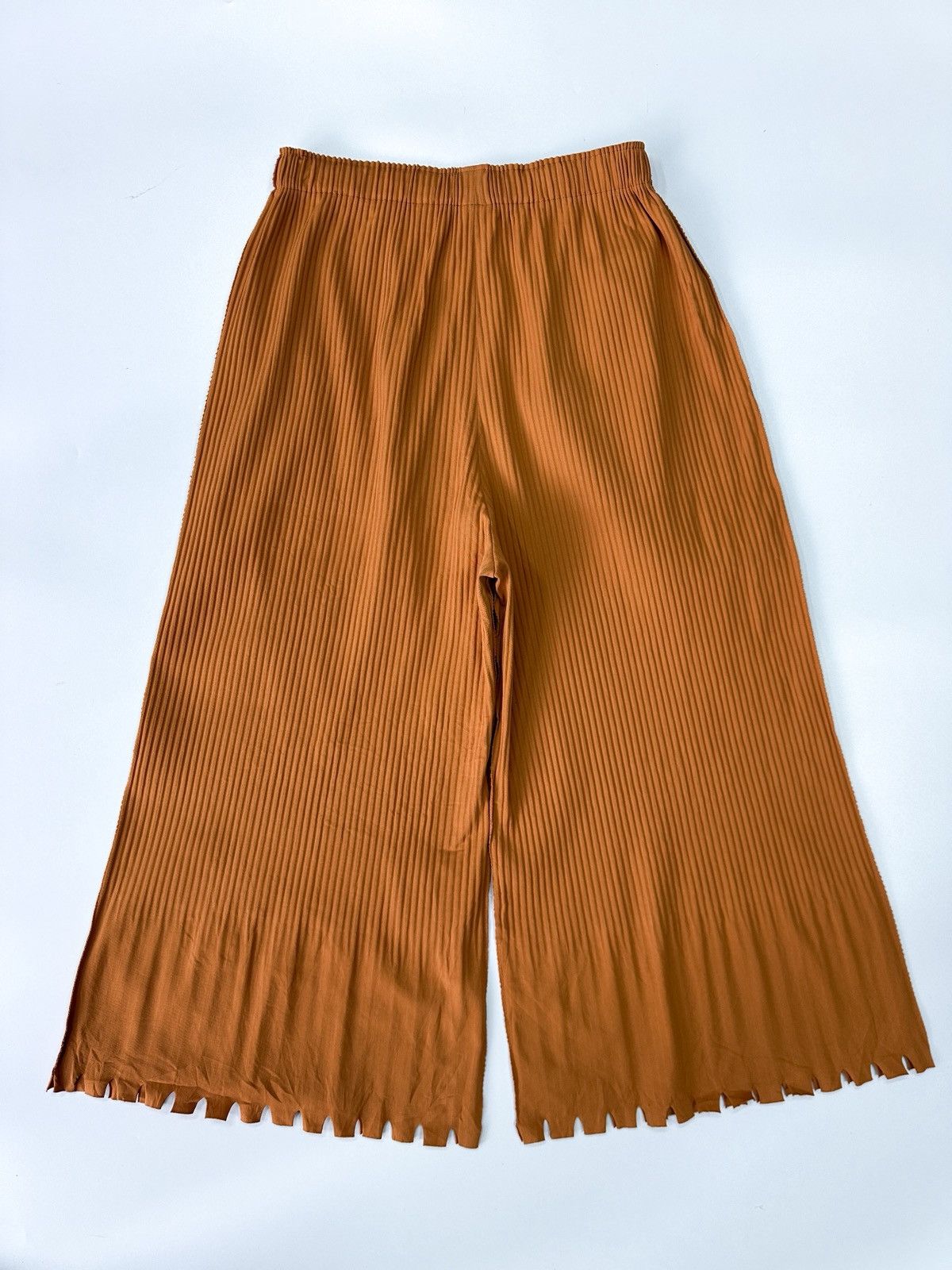 Issey Miyake 2025 ISSEY MIYAKE ME PLEATED PANTS Size 29" - 2 Thumbnail