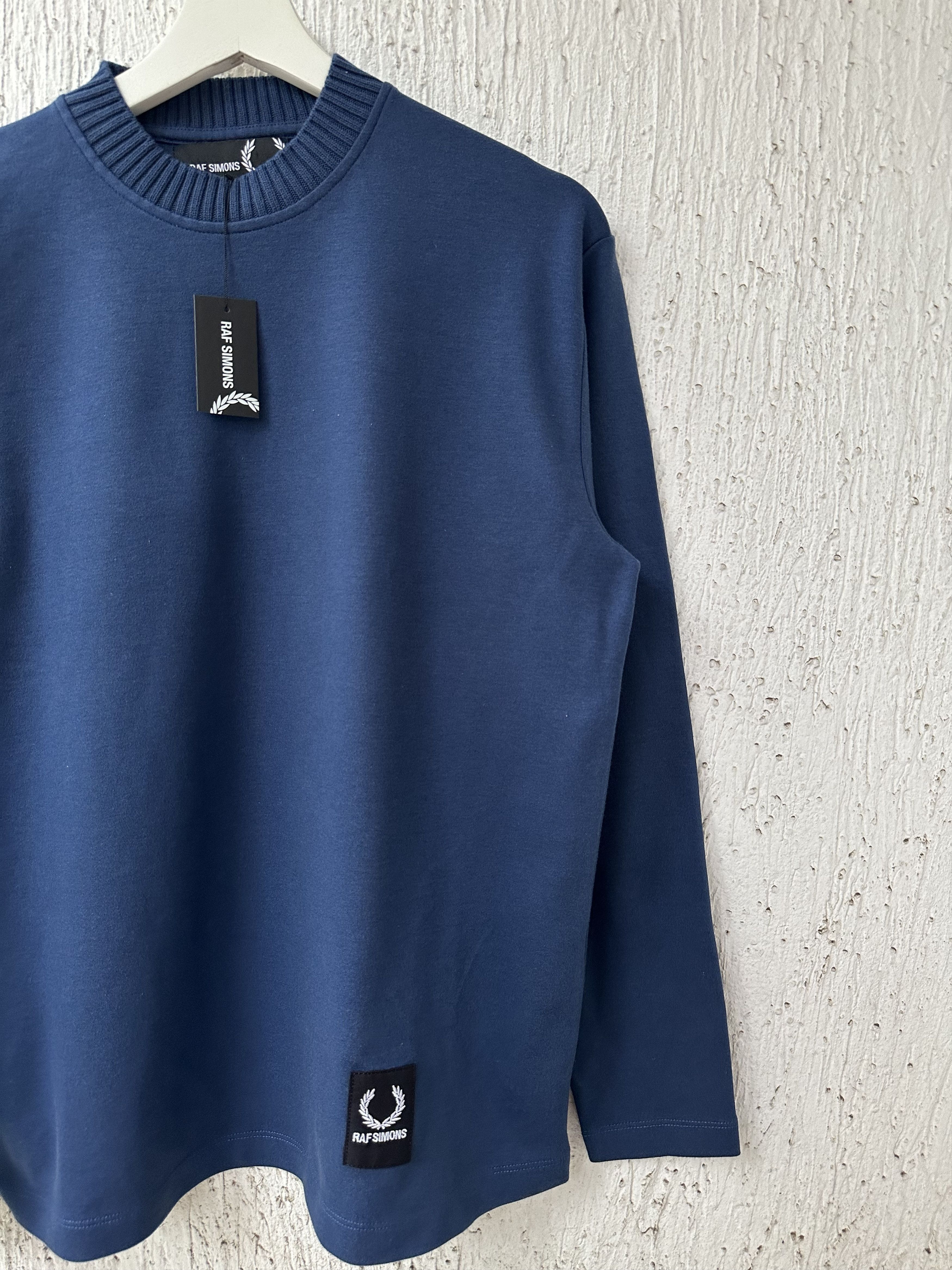 Fred Perry × Raf Simons BNWT LONG SLEEVE PATCH LOGO TEE Size US S / EU 44-46 / 1 - 2 Thumbnail