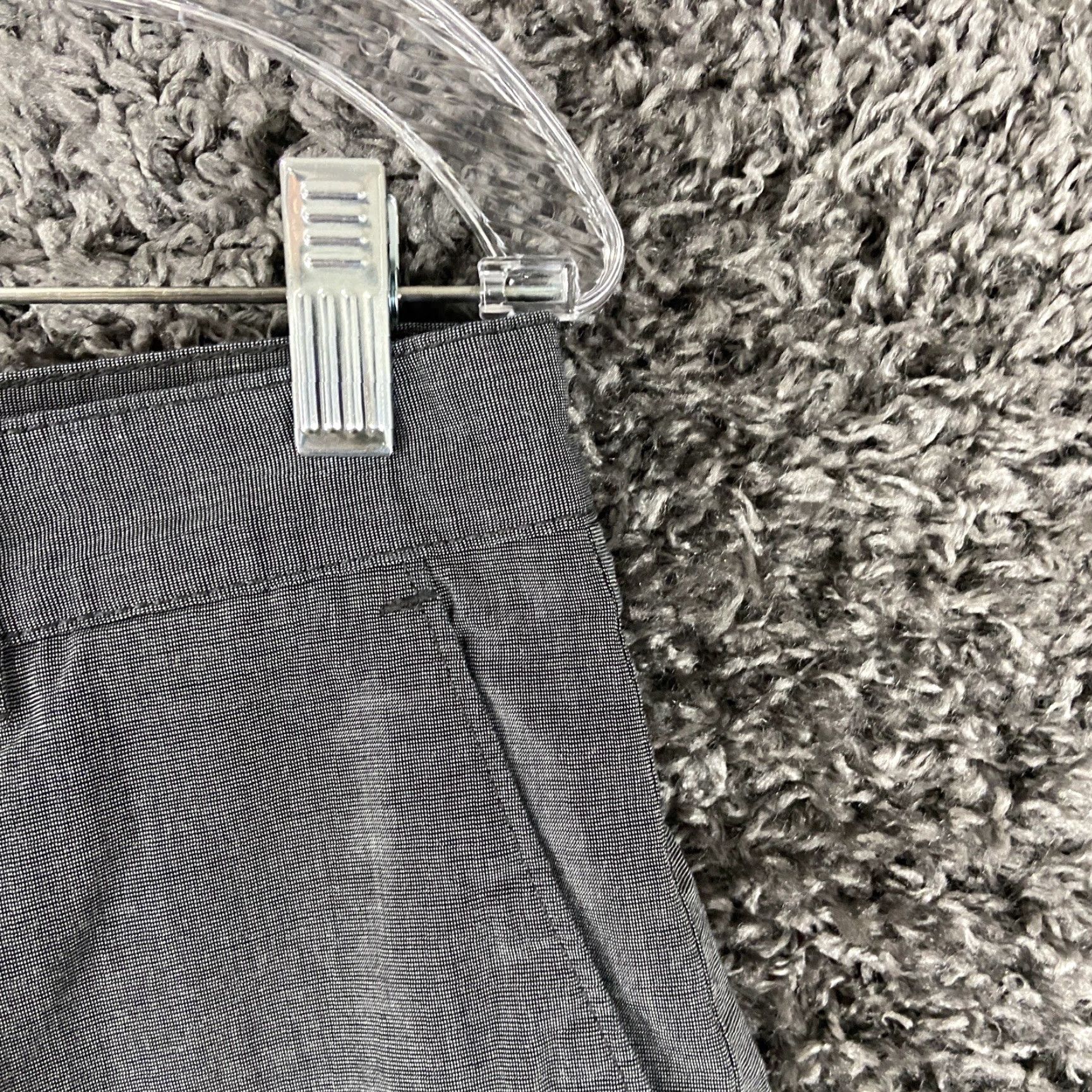 Calvin Klein Calvin Klein Shorts Men 34 Gray Chino Regular Mens Size US 34 / EU 50 - 3 Thumbnail