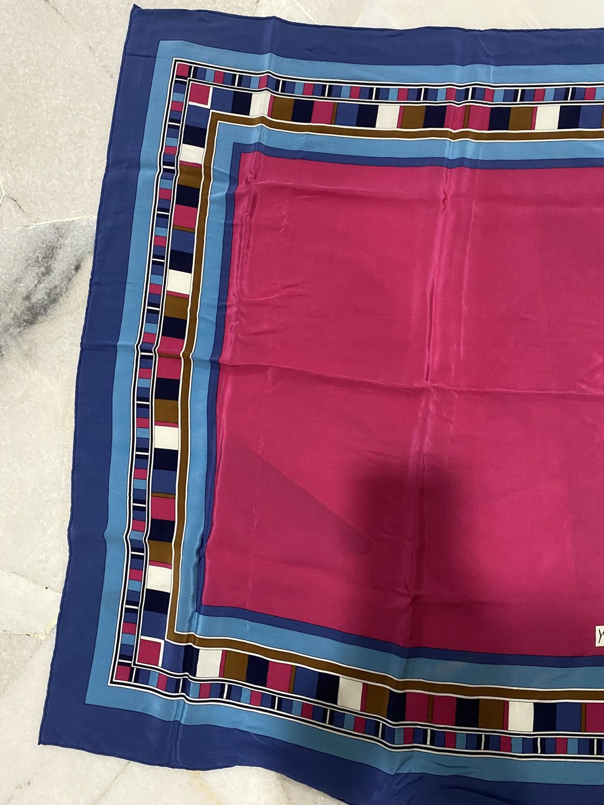 Yves Saint Laurent Vintage Yves Saint Laurent Silk Scarf Size ONE SIZE - 5 Thumbnail
