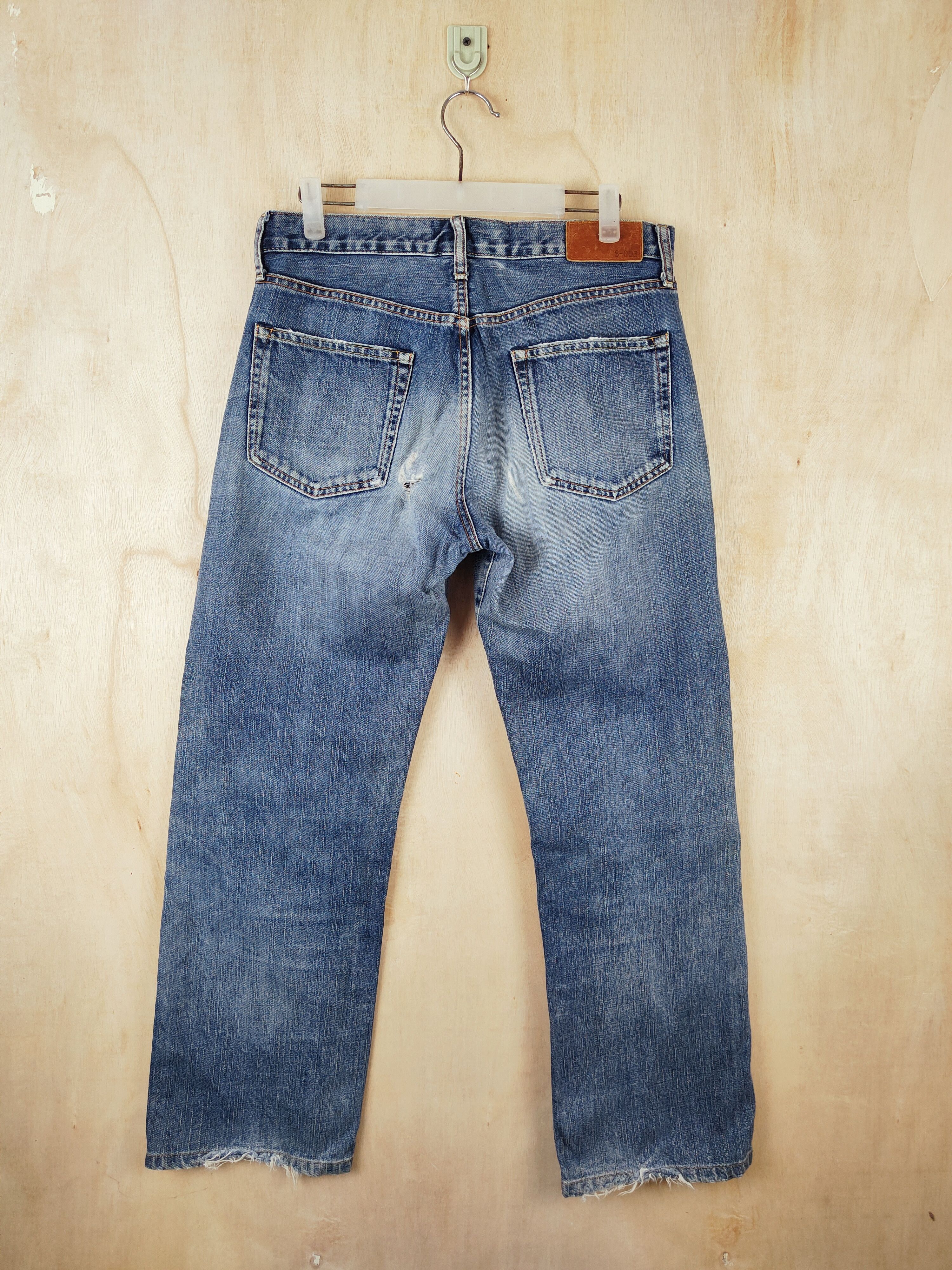 Japanese Brand Uniqlo Blue Distressed Ripped vintage denim Jeans #S2499 Size US 30 / EU 46 - 7 Thumbnail