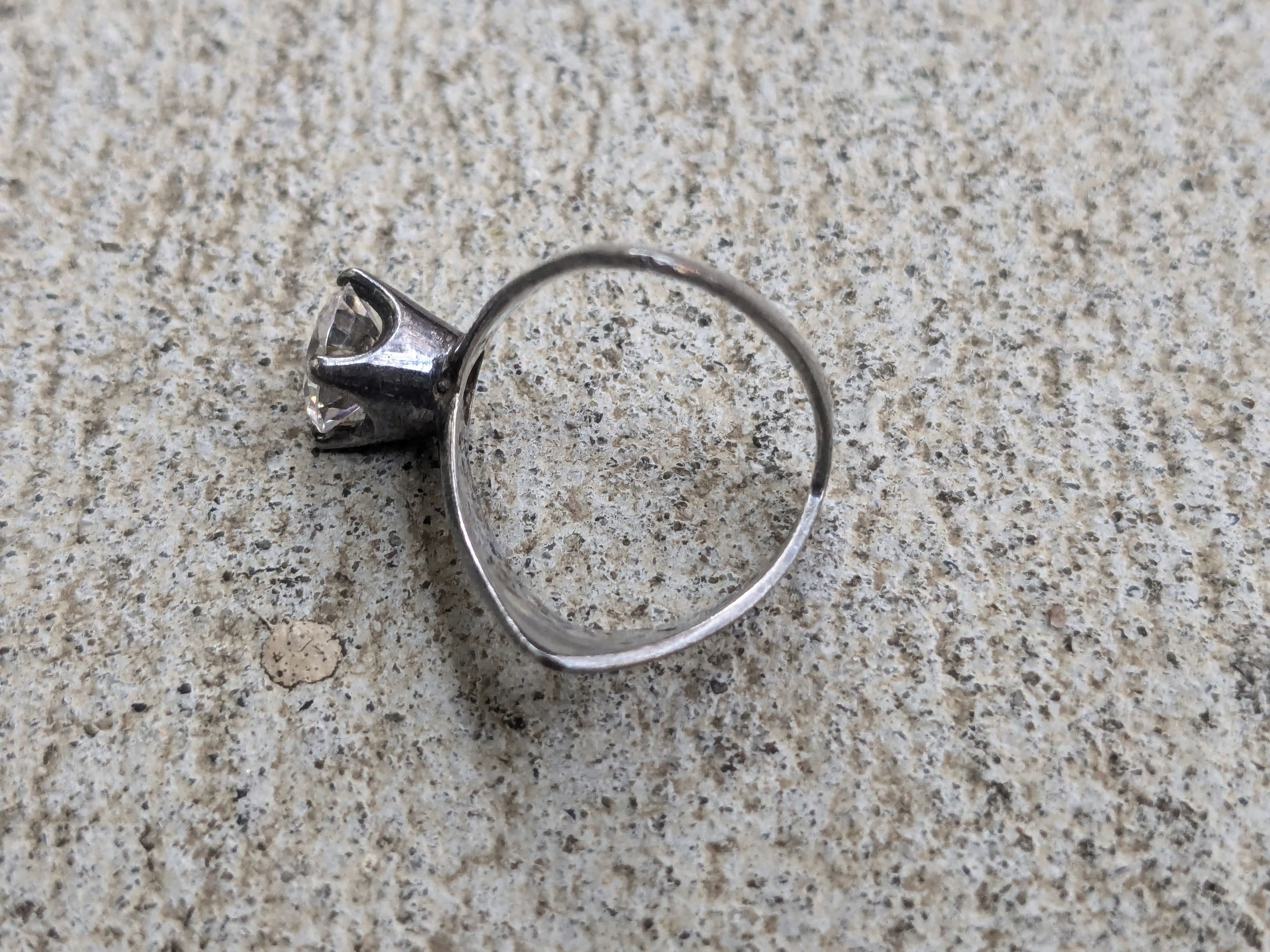 Other Vintage Sterling Silver Ring CZ Clear 7 Modern Abstract Size ONE SIZE - 8 Thumbnail