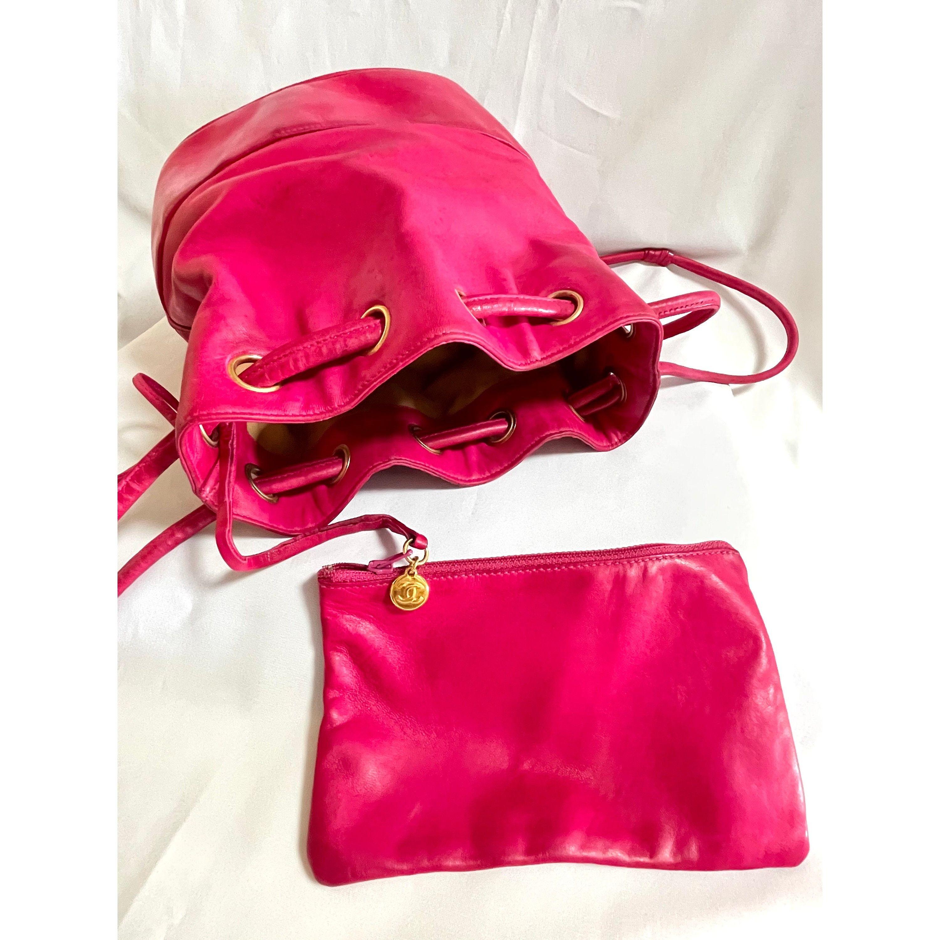 Chanel Vintage CHANEL fusia pink lambskin hobo bucket shoulder bag Size ONE SIZE - 8 Thumbnail