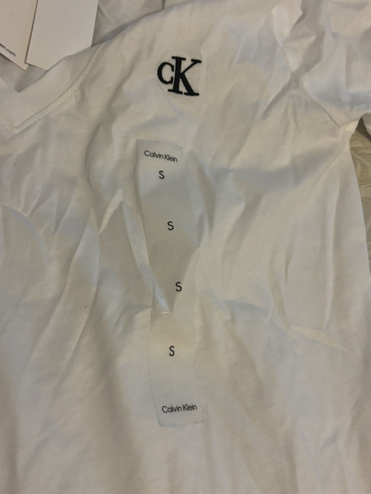 Calvin Klein white calvin klein t-shirt Size S / US 4 / IT 40 - 2 Thumbnail