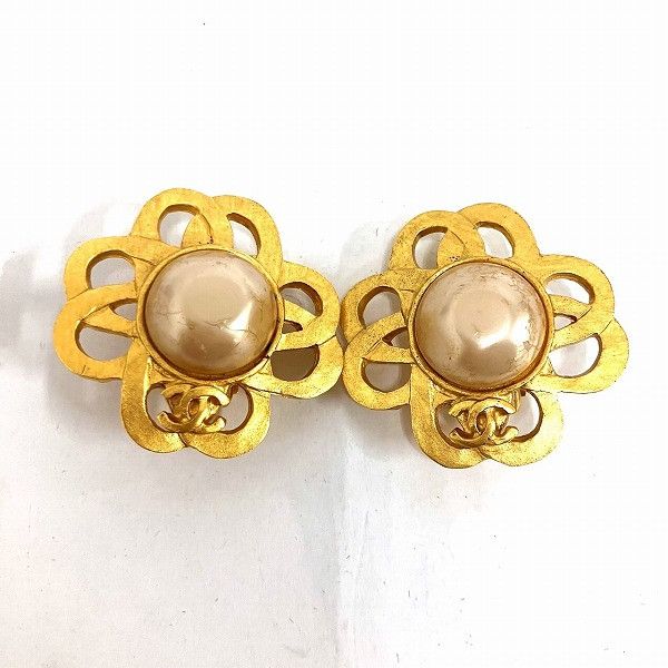 Chanel Chanel Chanel Coco Mark Earrings Clip-on Metal Earrings in Good Condition Size ONE SIZE - 1 Thumbnail