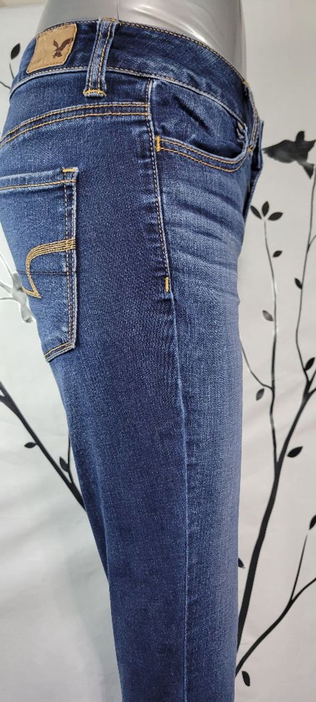 American Eagle Outfitters American Eagle High Rise Super Stretch Jeggings size 2 Size 26" / US 2 / IT 38 - 2 Thumbnail