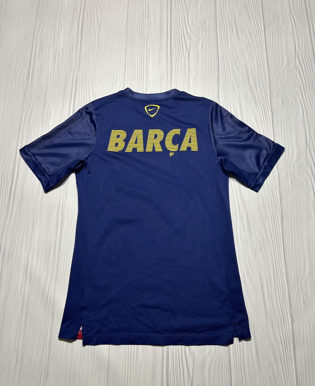 Nike Barcelona Nike Football Shirt Soccer Jersey Size S Size US S / EU 44-46 / 1 - 14 Thumbnail
