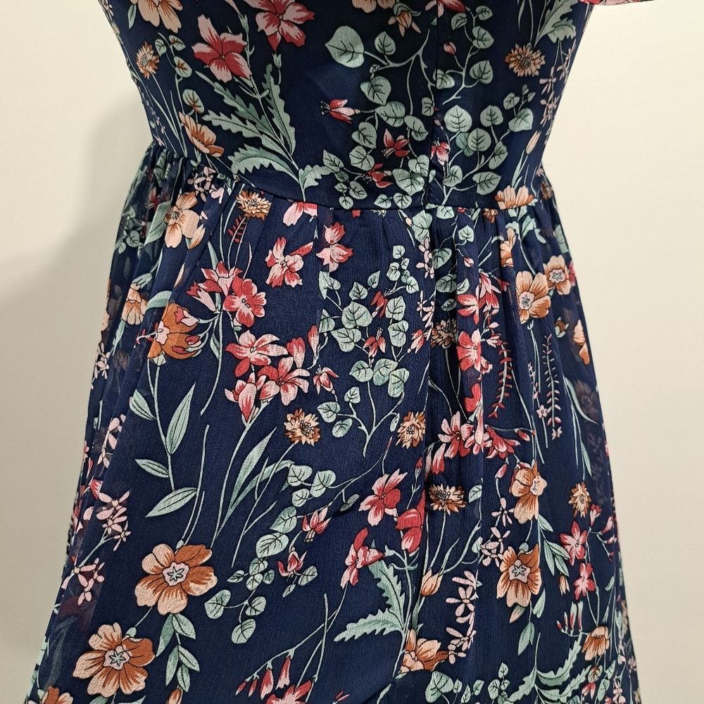 Other Lulu's Floral Print My Favorite Off The Shoulder Dress Navy Size S / US 4 / IT 40 - 13 Thumbnail