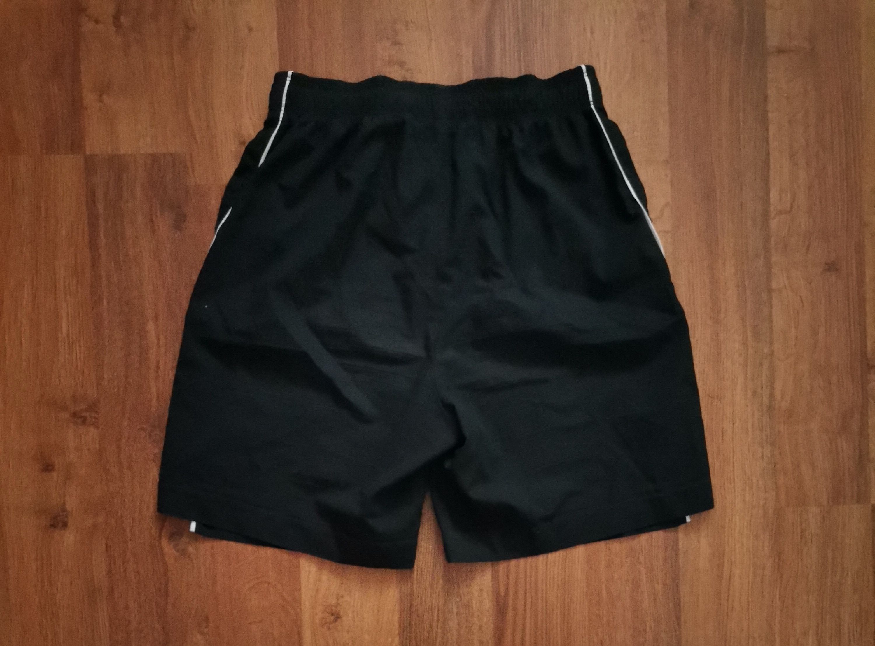Nike Nike Shorts Size US 28 / EU 44 - 3 Thumbnail