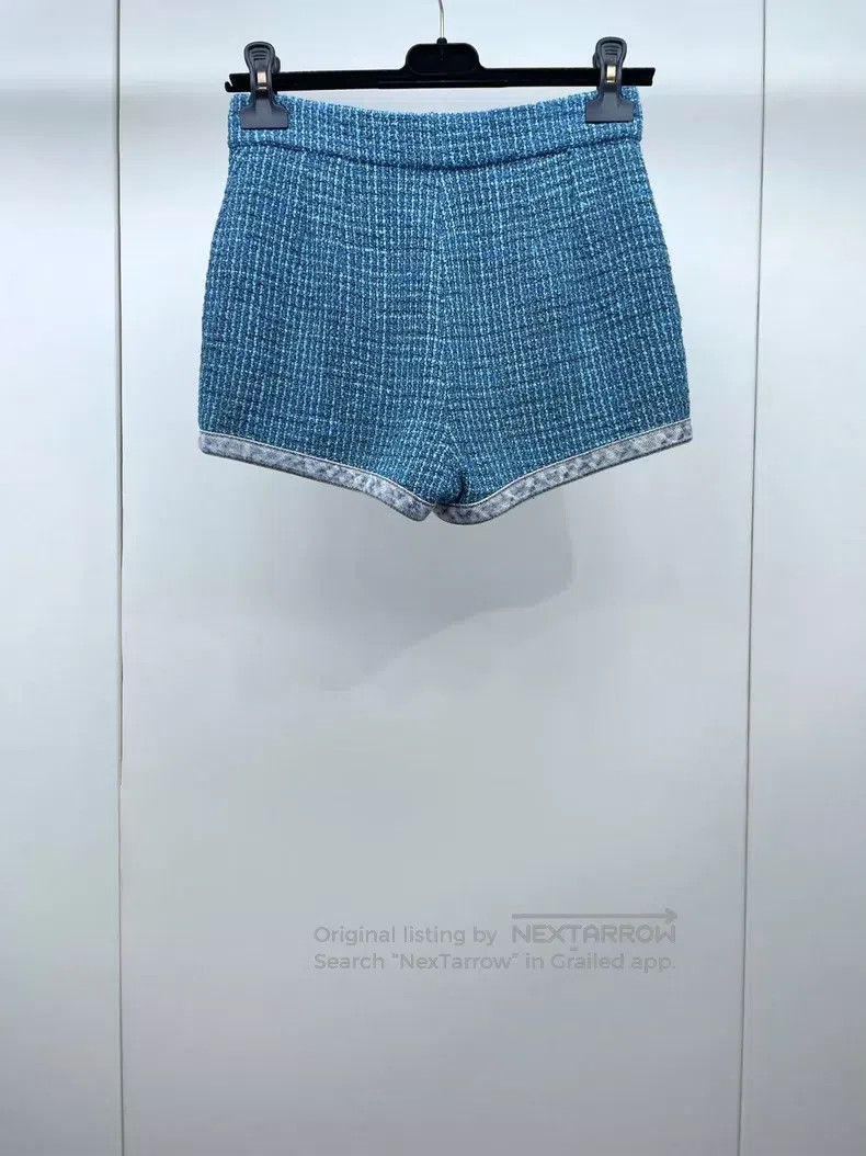 Chanel Chanel 22P Peacock Blue Denim Wrapped Tweed Shorts Size 42" / US 20 - 2 Thumbnail