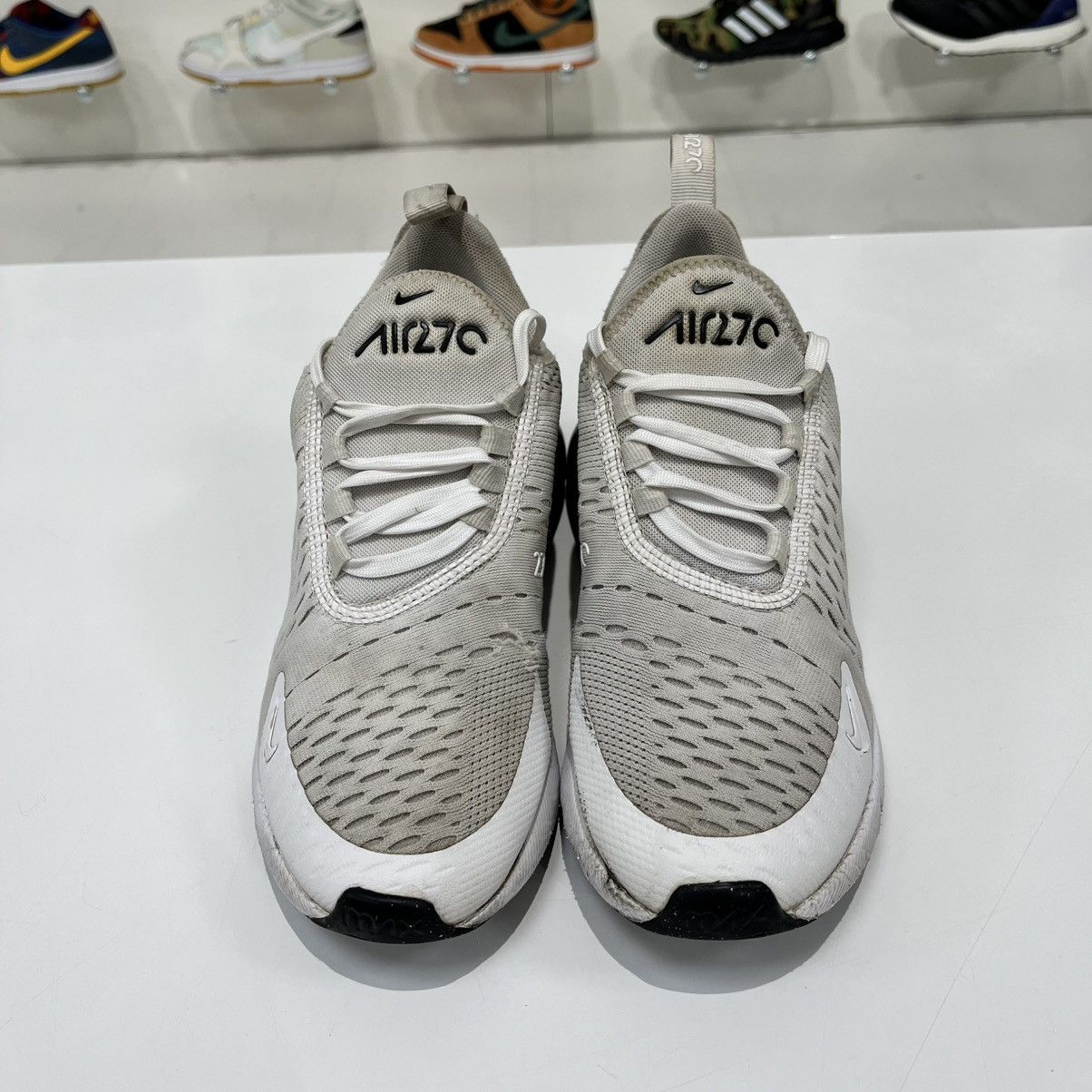 Nike Nike Air Max 270 White Black Hyper Royal (GS) Size US 5 / EU 37 - 9 Thumbnail