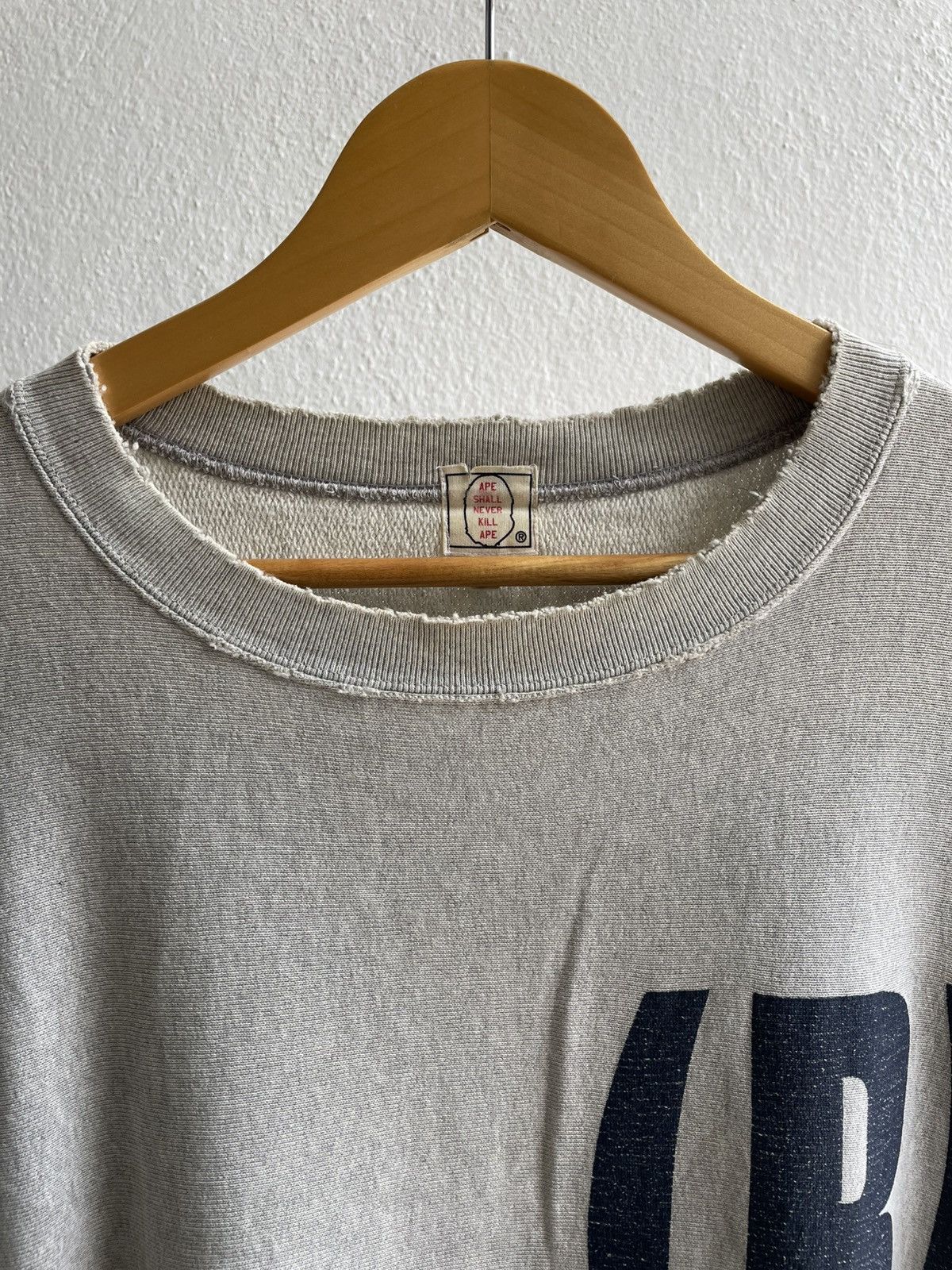 Bape Vintage 90's Disstress Bathing Ape (B) Sweatshirt Size US M / EU 48-50 / 2 - 6 Thumbnail