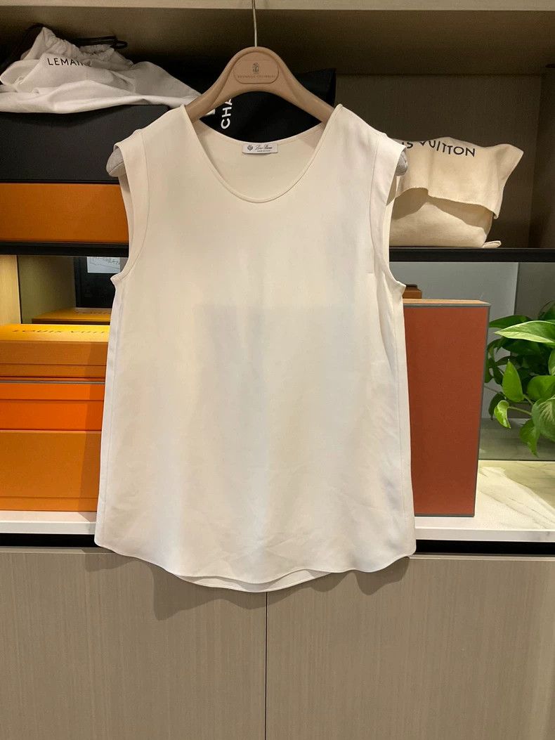 Loro Piana LORO PIANA Silky white sleeveless top Size M / US 6-8 / IT 42-44 - 1 Thumbnail