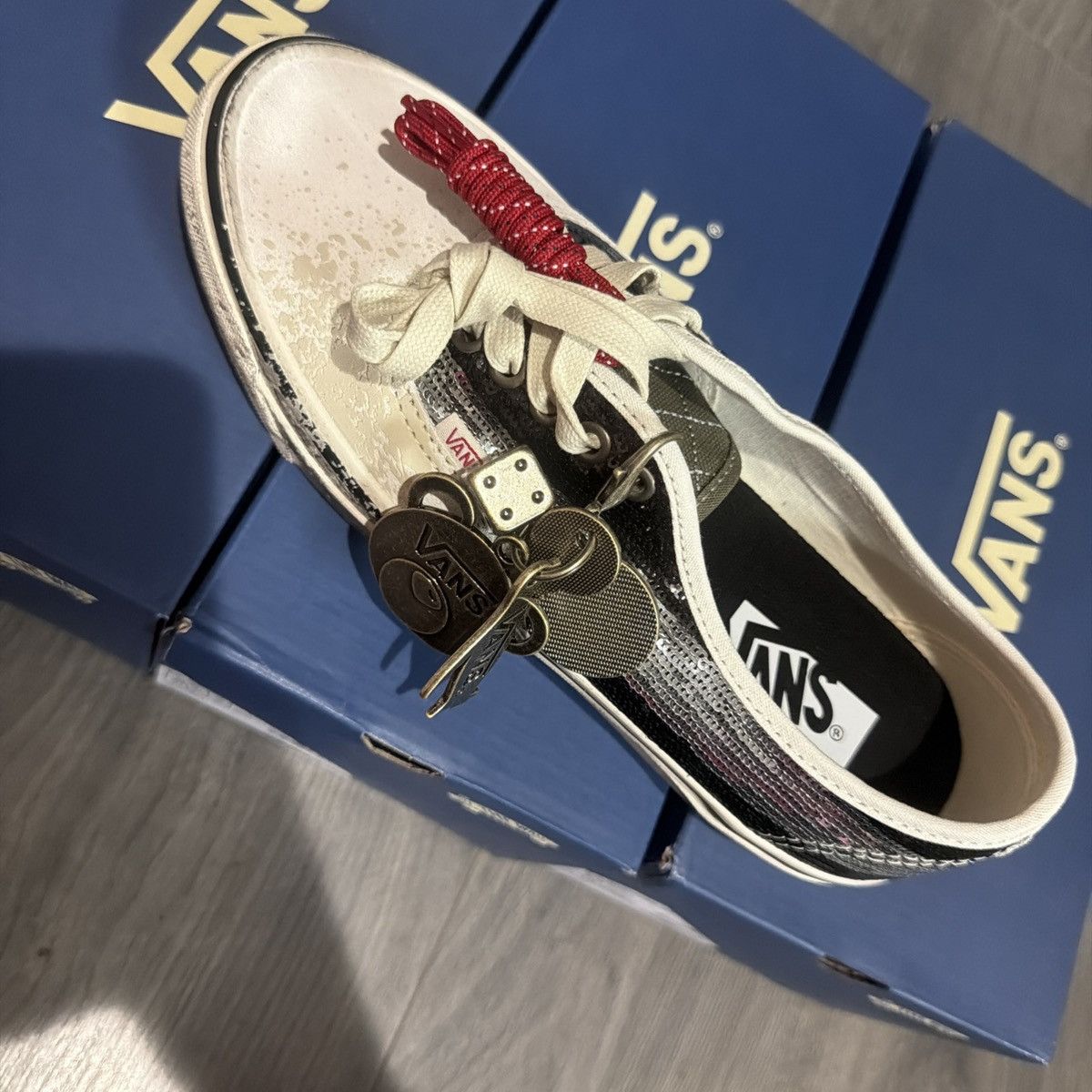Vans Vans havana chanel charm Size US 8 / EU 41 - 7 Thumbnail
