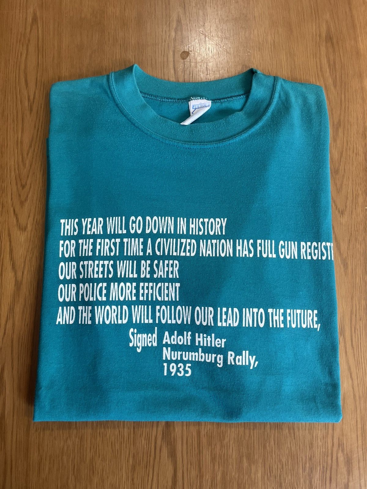Vintage Vintage Announcement Signed ADOLF HITLER 90’s Tshirt Size US XL / EU 56 / 4 - 1 Thumbnail