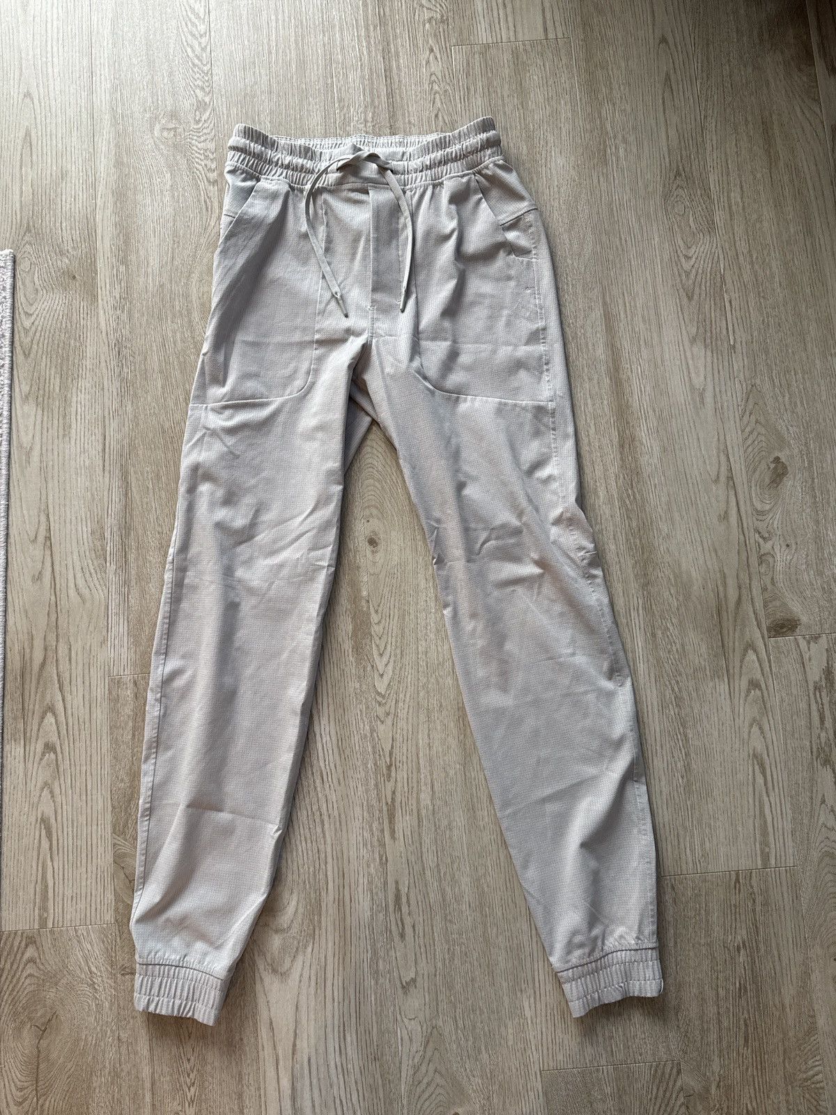 Lululemon Lululemon jogger pants Size US 28 / EU 44 - 1 Thumbnail