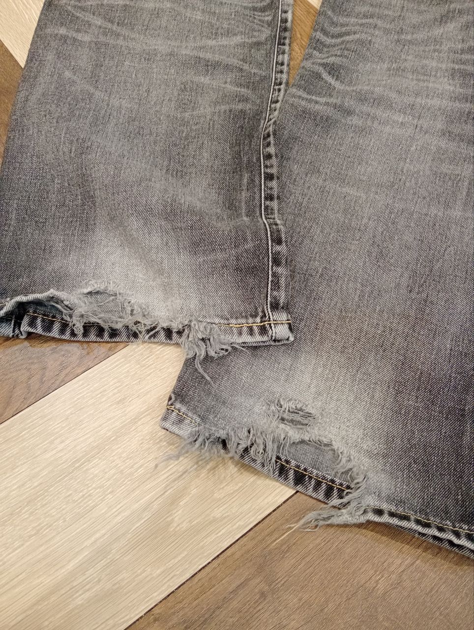 Levi's LEVI'S ENGINEERED DISTRESSED JEANS - SIZE 34 BLACK Size US 34 / EU 50 - 11 Thumbnail