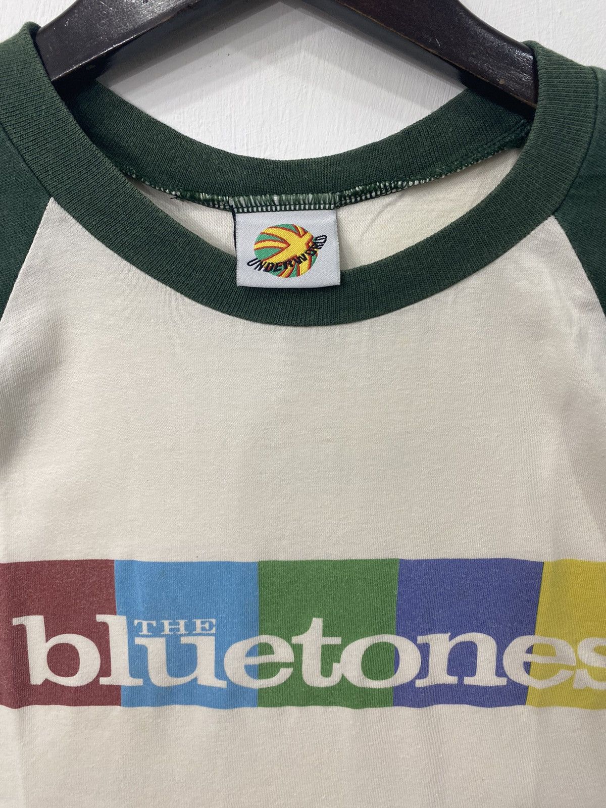 Band Tees 💥VINTAGE THE BLUETONES britpop band Expecting to Fly shirt Size US M / EU 48-50 / 2 - 3 Thumbnail