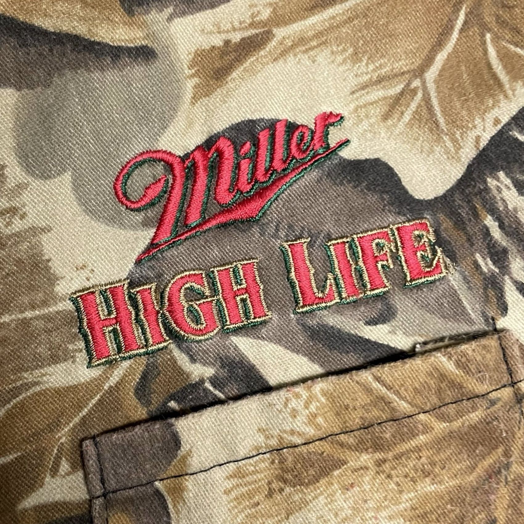 Vintage VTG Patriot Industries Men Timber Camo Miller High Life Hunting Utility Vest 2XL Size US XXL / EU 58 / 5 - 3 Thumbnail