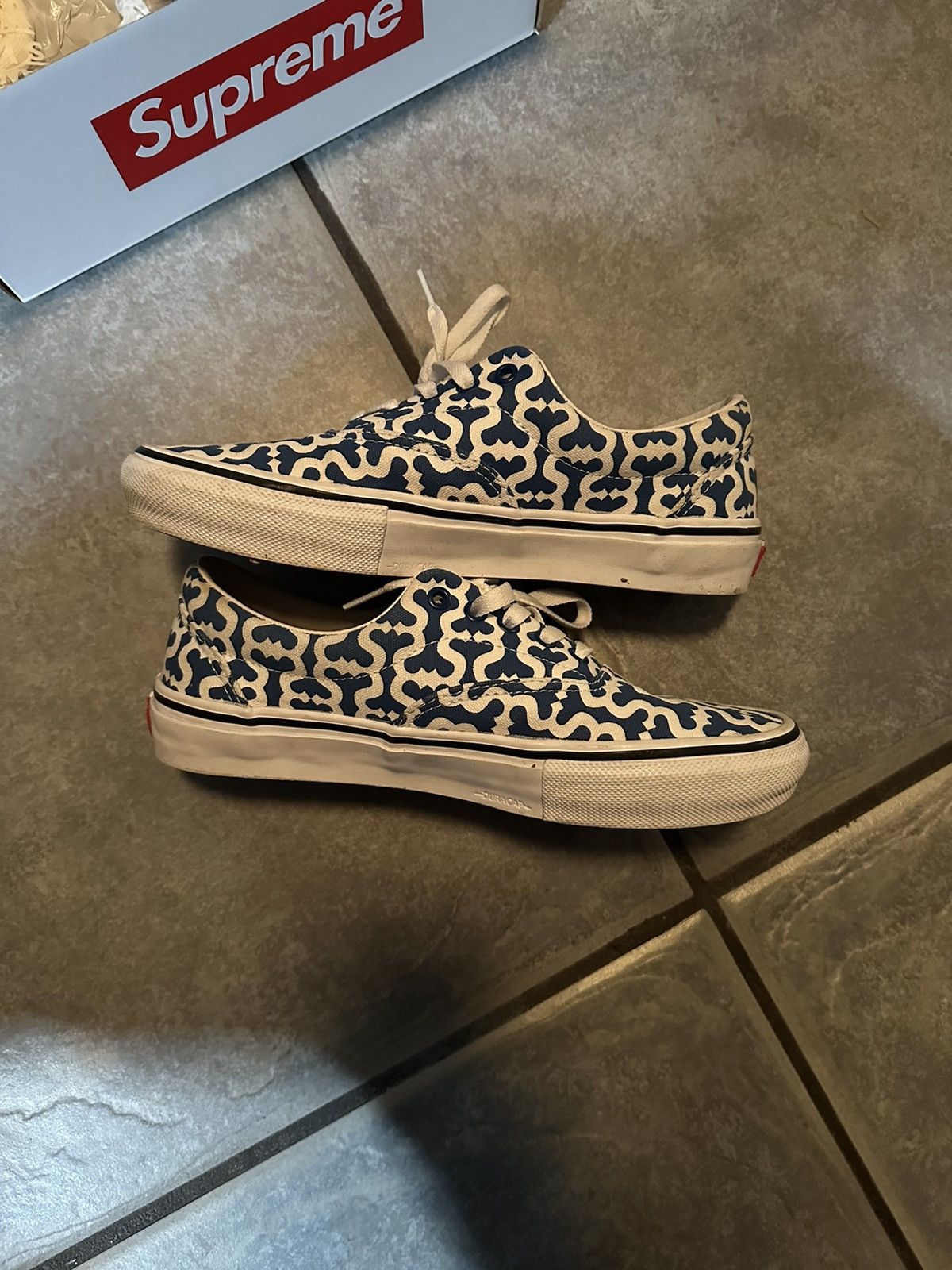 Supreme Supreme Vans Size US 8 / EU 41 - 7 Thumbnail
