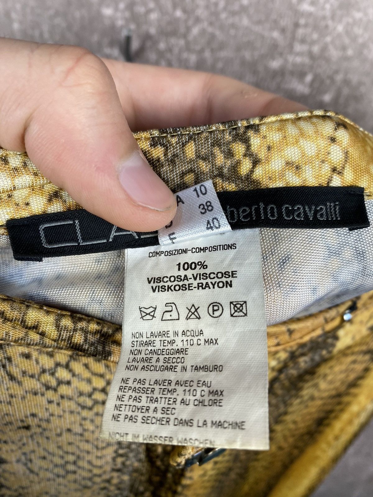 If Six Was Nine × Just Cavalli × Vintage Roberto Just Cavalli Women Snake Print Flared Jeans Pants Size 30" / US 8 / IT 44 - 7 Thumbnail