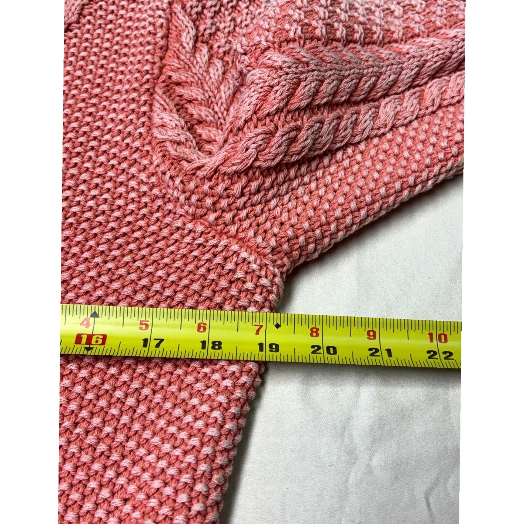 Vintage LL Bean Signature Womens Coral Pink Cable Knit Cotton Sweater Crew Neck Medium Womens Pullover Knit 100% Cotton Heavyweight Casual Fall Winter Spring Size M / US 6-8 / IT 42-44 - 7 Thumbnail