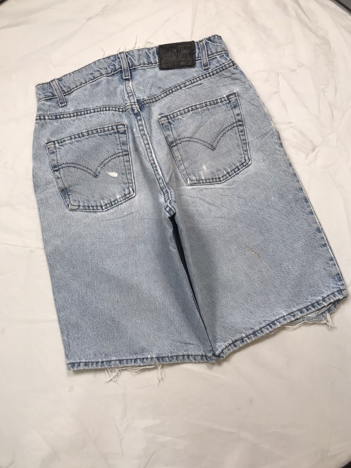 Levi's × Vintage Vintage Levi’s silver tab loose fit denim jort Size US 30 / EU 46 - 7 Thumbnail