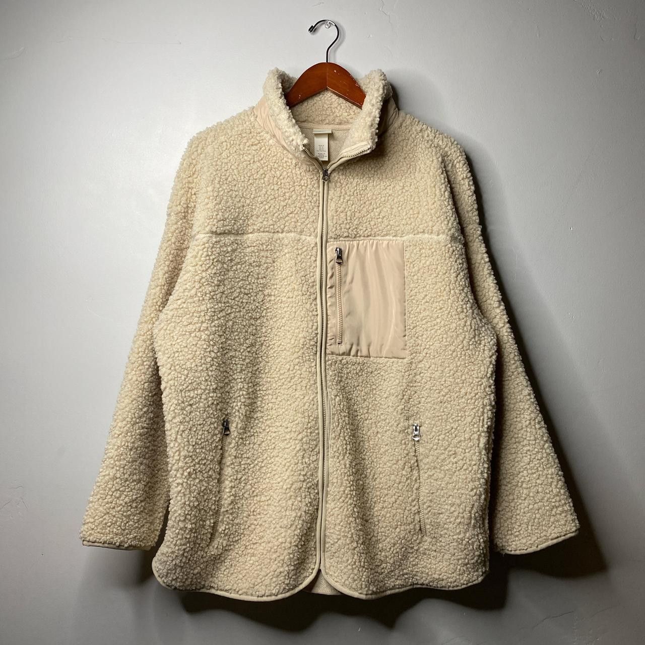 H&M Cream fleece jacket with pockets size medium Size US M / EU 48-50 / 2 - 1 Thumbnail
