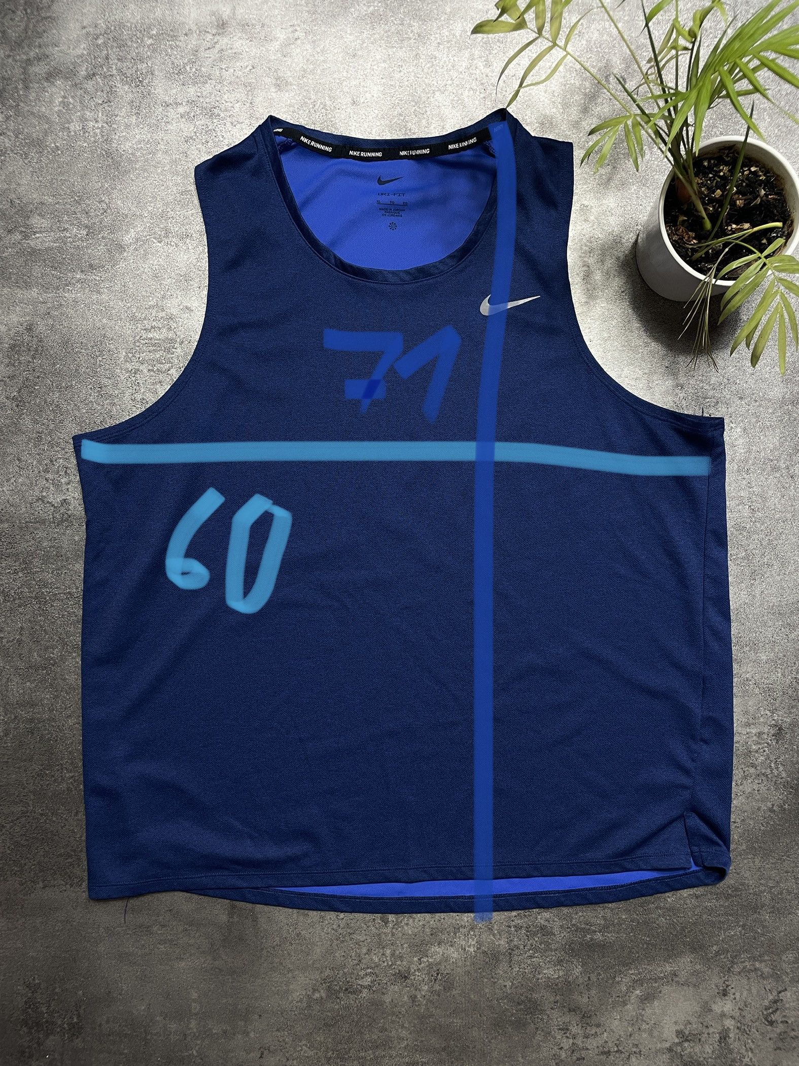 Nike Nike Sportswear Swoosh Tank Top Size US XL / EU 56 / 4 - 5 Thumbnail
