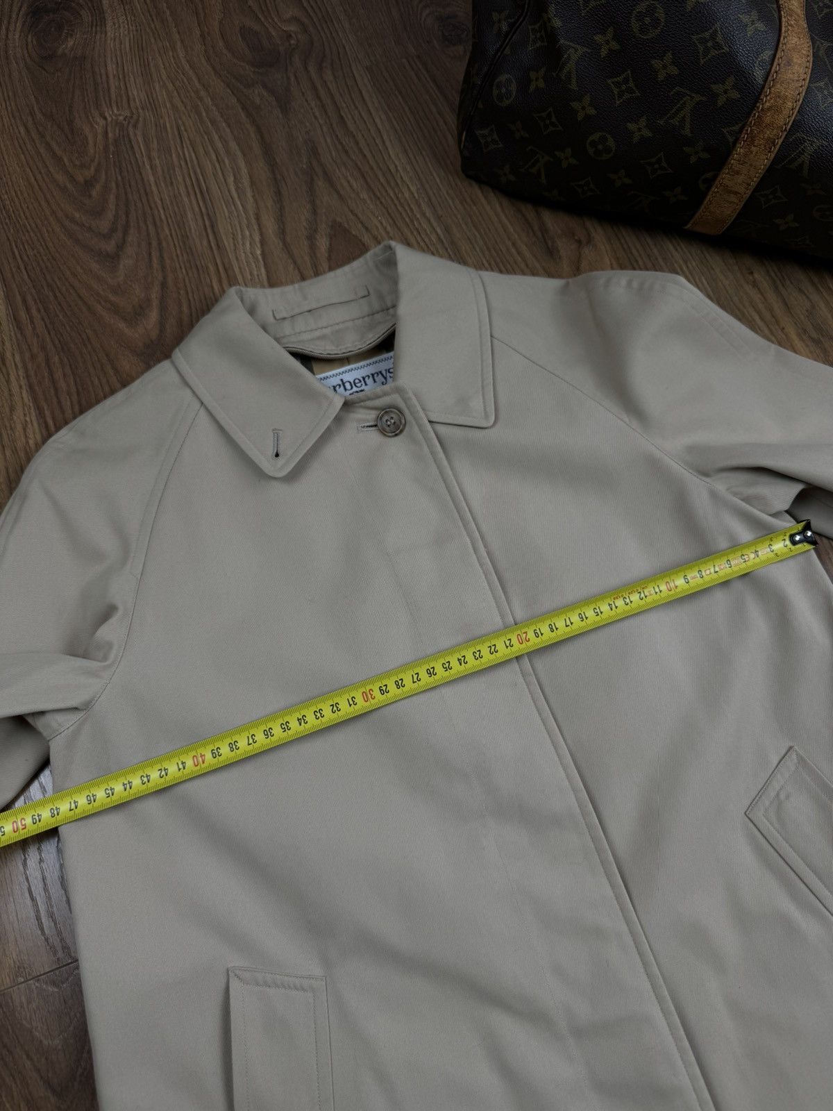 Burberry Vintage trench coat Burberry original luxury streetwear item Size S / US 4 / IT 40 - 4 Thumbnail