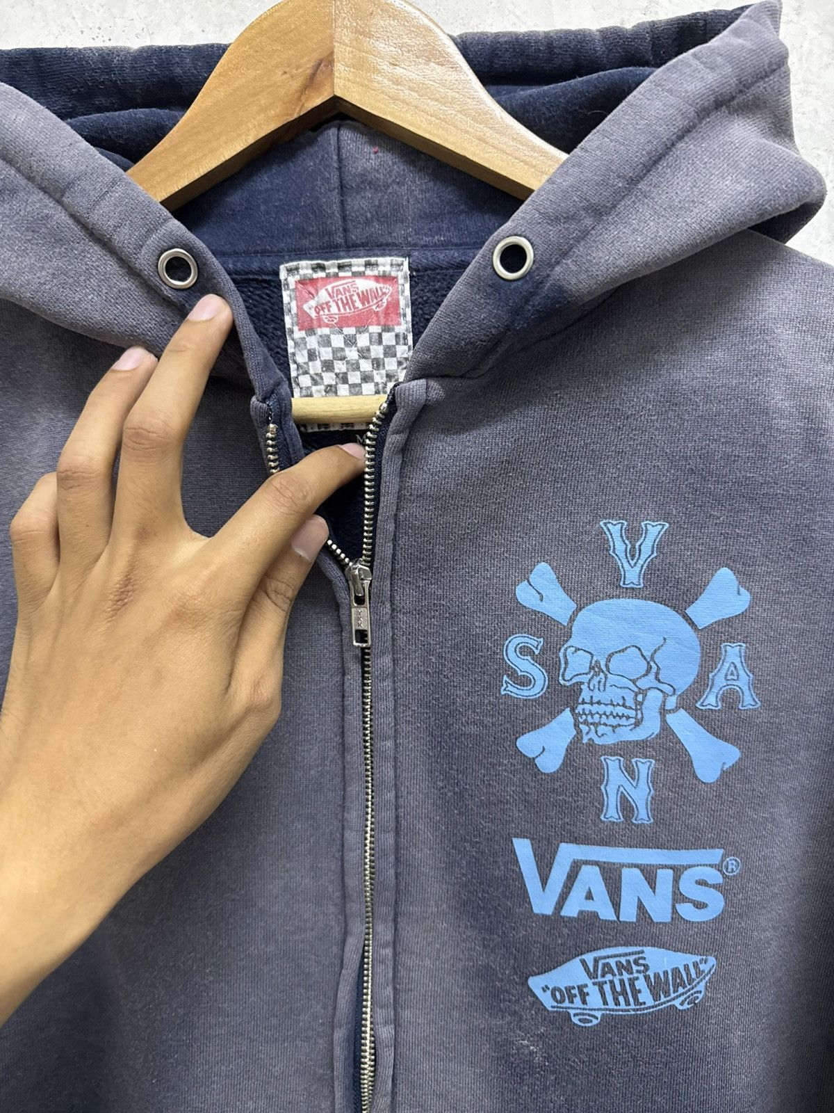 Vans Thrashed Vans Skateboard Skull Faded Zipper Hoodie Size US M / EU 48-50 / 2 - 5 Thumbnail