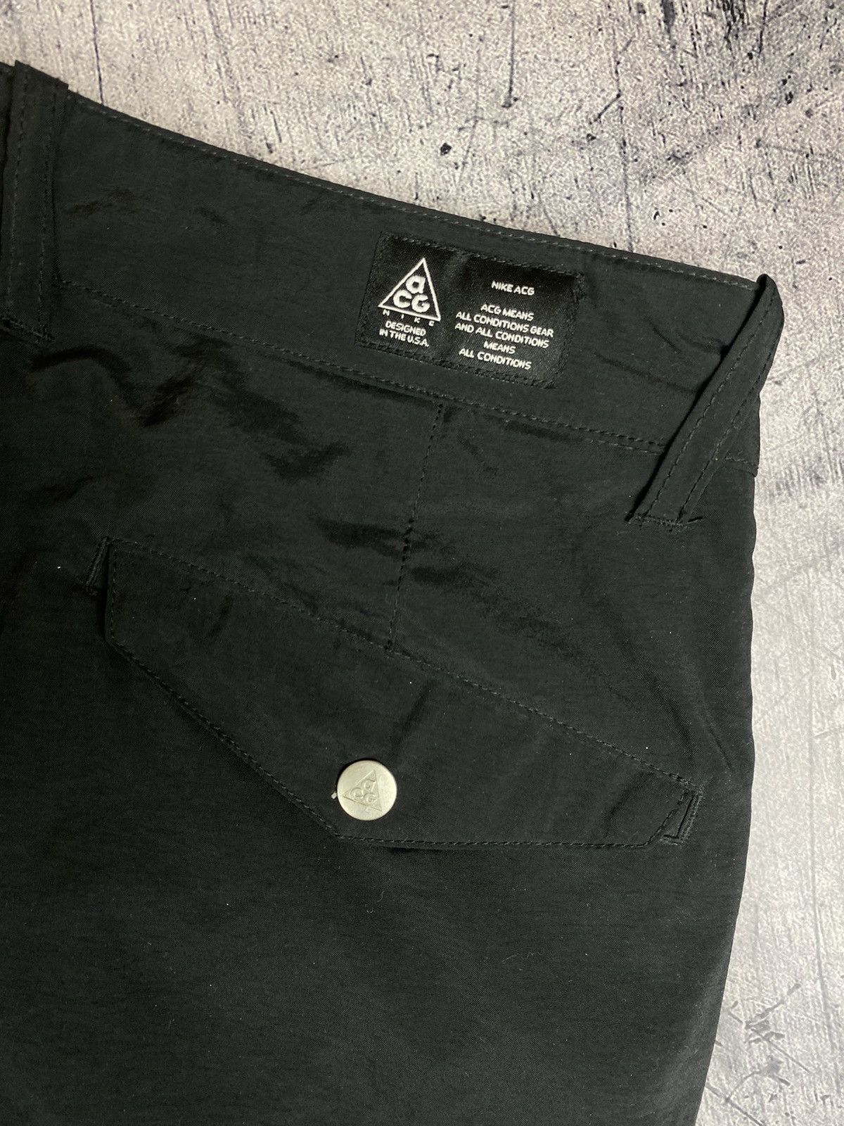 Nike Vintage Nike ACG Cargo Pants Outdoor Life Size 28 Size US 28 / EU 44 - 15 Thumbnail
