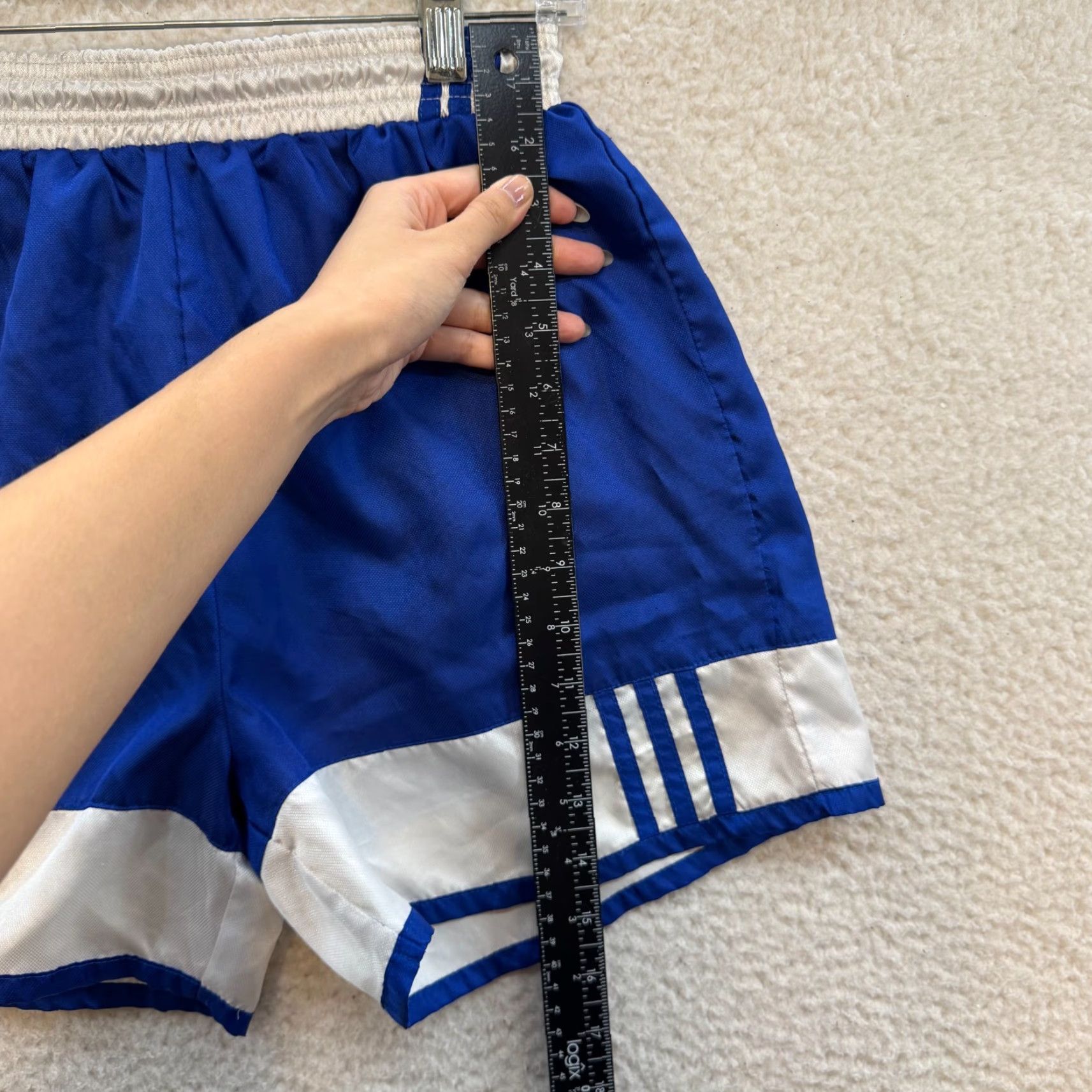 Adidas VINTAGE Adidas Soccer Shorts XS Boys Girls Royal Blue Sporty Stripe Y2K Cyber Grunge Size 26" / US 2 / IT 38 - 7 Thumbnail