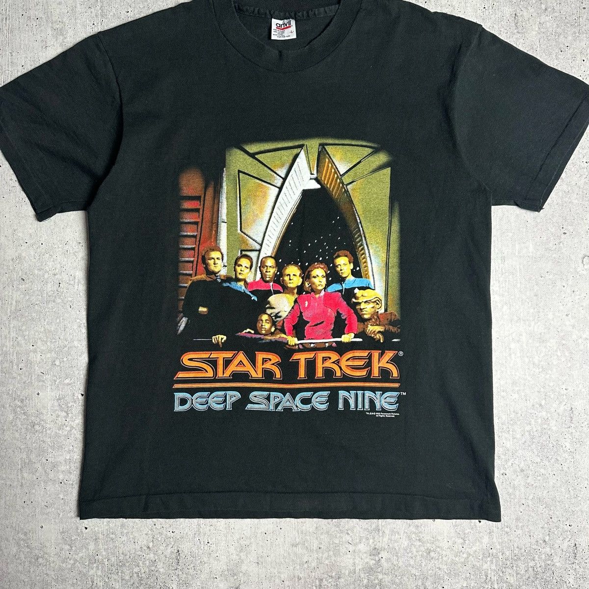 Vintage Vintage 90s Star Trek Deep Space Nine Tee Made In USA Size US L / EU 52-54 / 3 - 3 Thumbnail