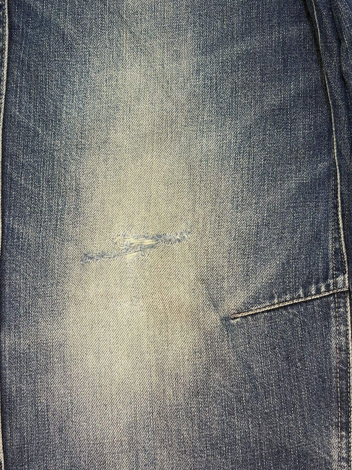 Edwin Vintage Japanese Brand Faded Wash Distress Loose Jeans Size US 31 - 3 Thumbnail