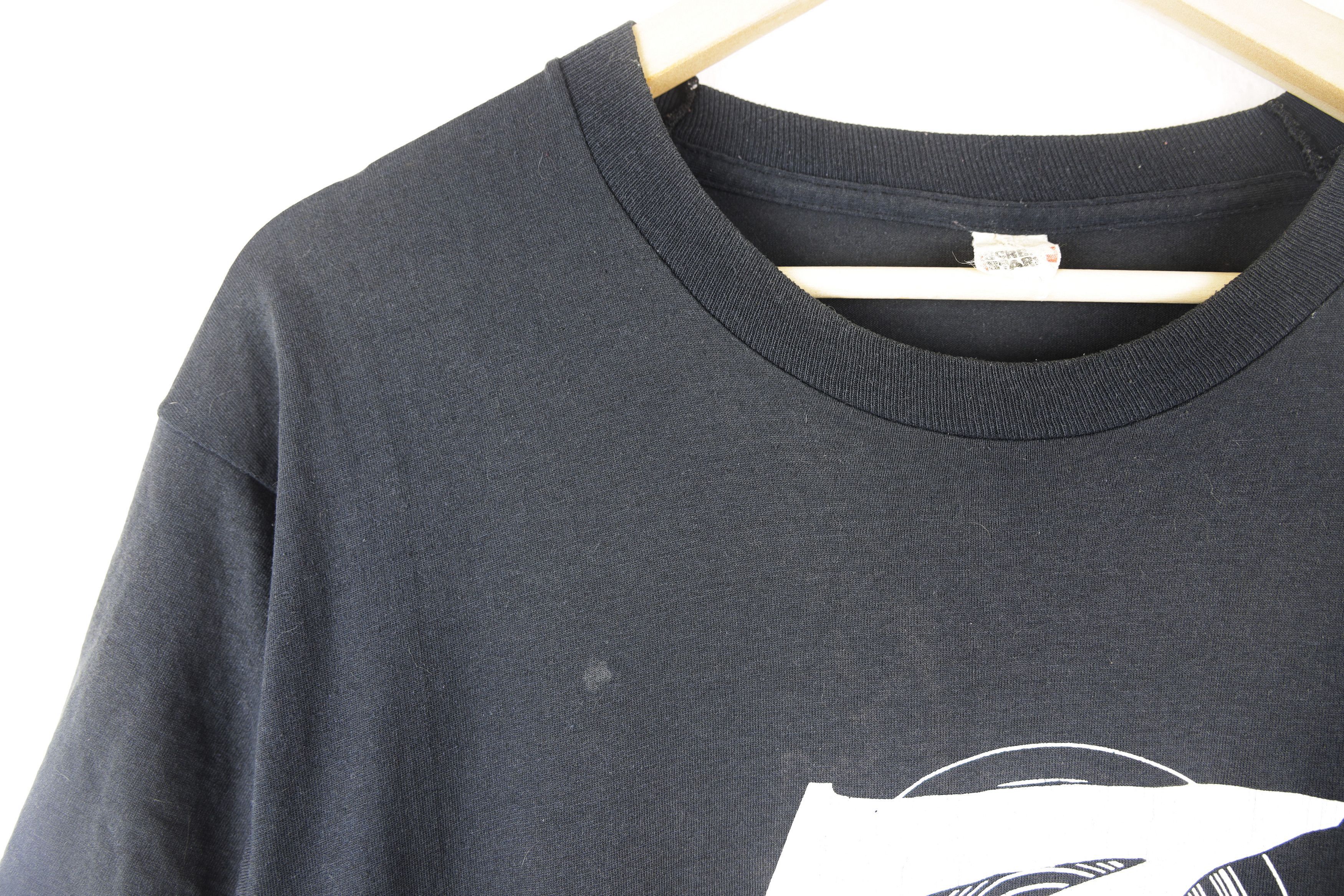 Vintage Vintage Screen Stars Z Rock Shark Graphic Crew Tee T-shirt Size US L / EU 52-54 / 3 - 6 Thumbnail