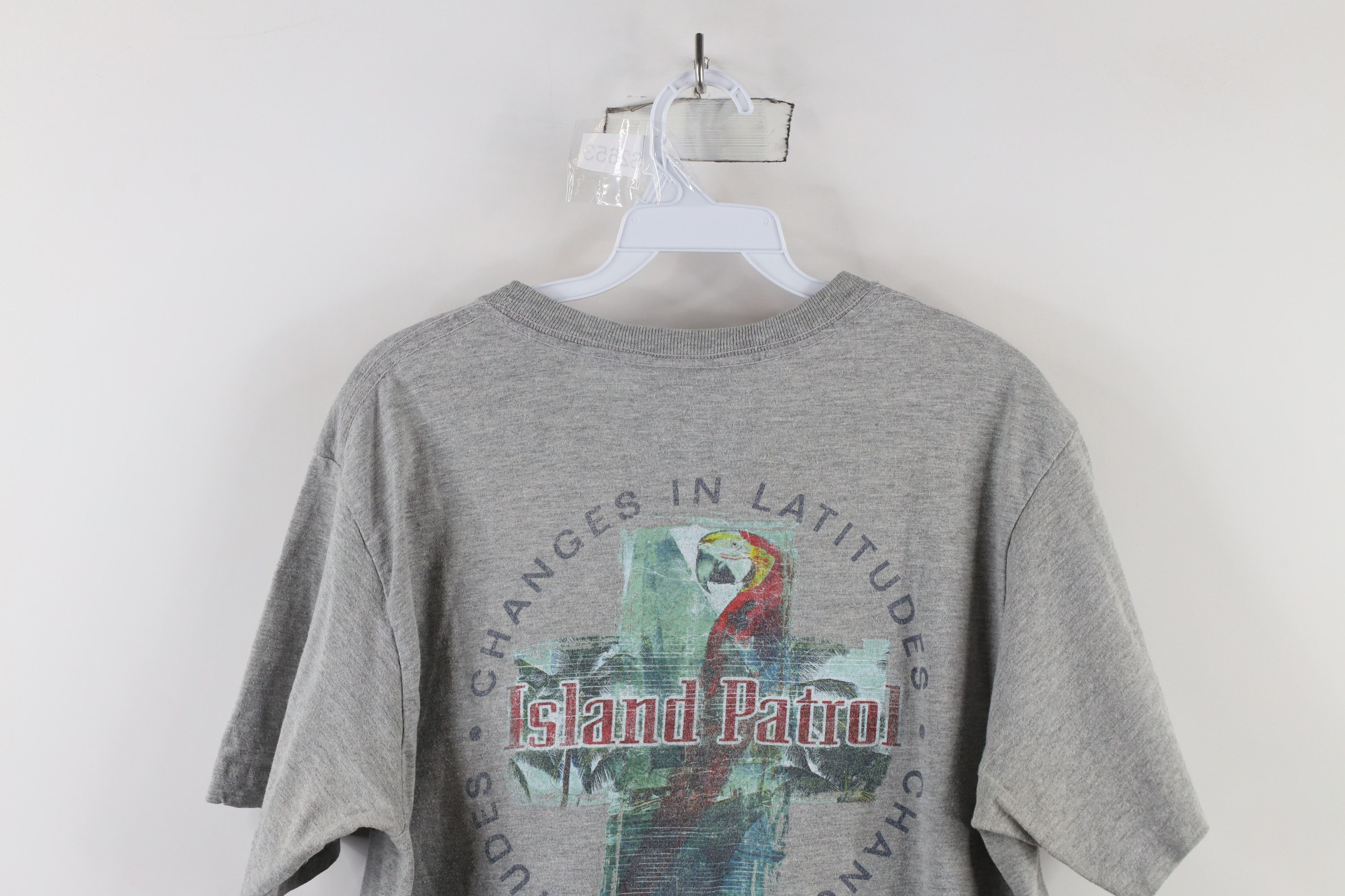 Vintage Vintage Buffett Margaritaville Las Vegas Parrot Bird T-Shirt Size US L / EU 52-54 / 3 - 11 Thumbnail