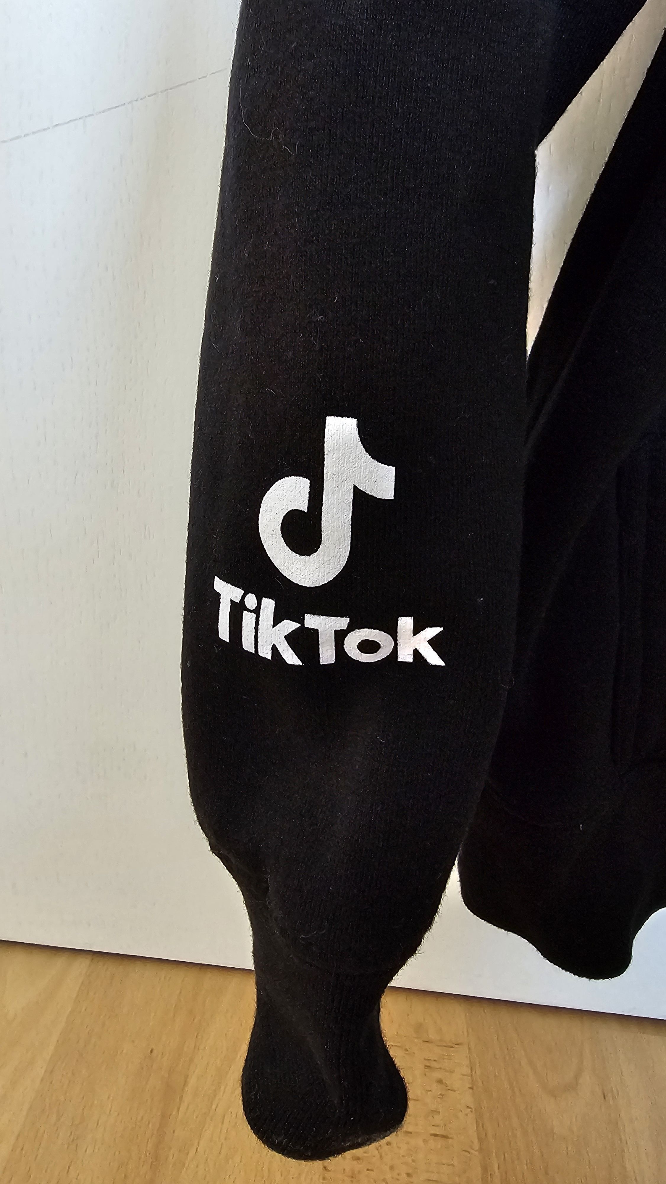 The Weeknd The Weeknd XO Tik Tok Experience Hoodie Size US M / EU 48-50 / 2 - 5 Thumbnail