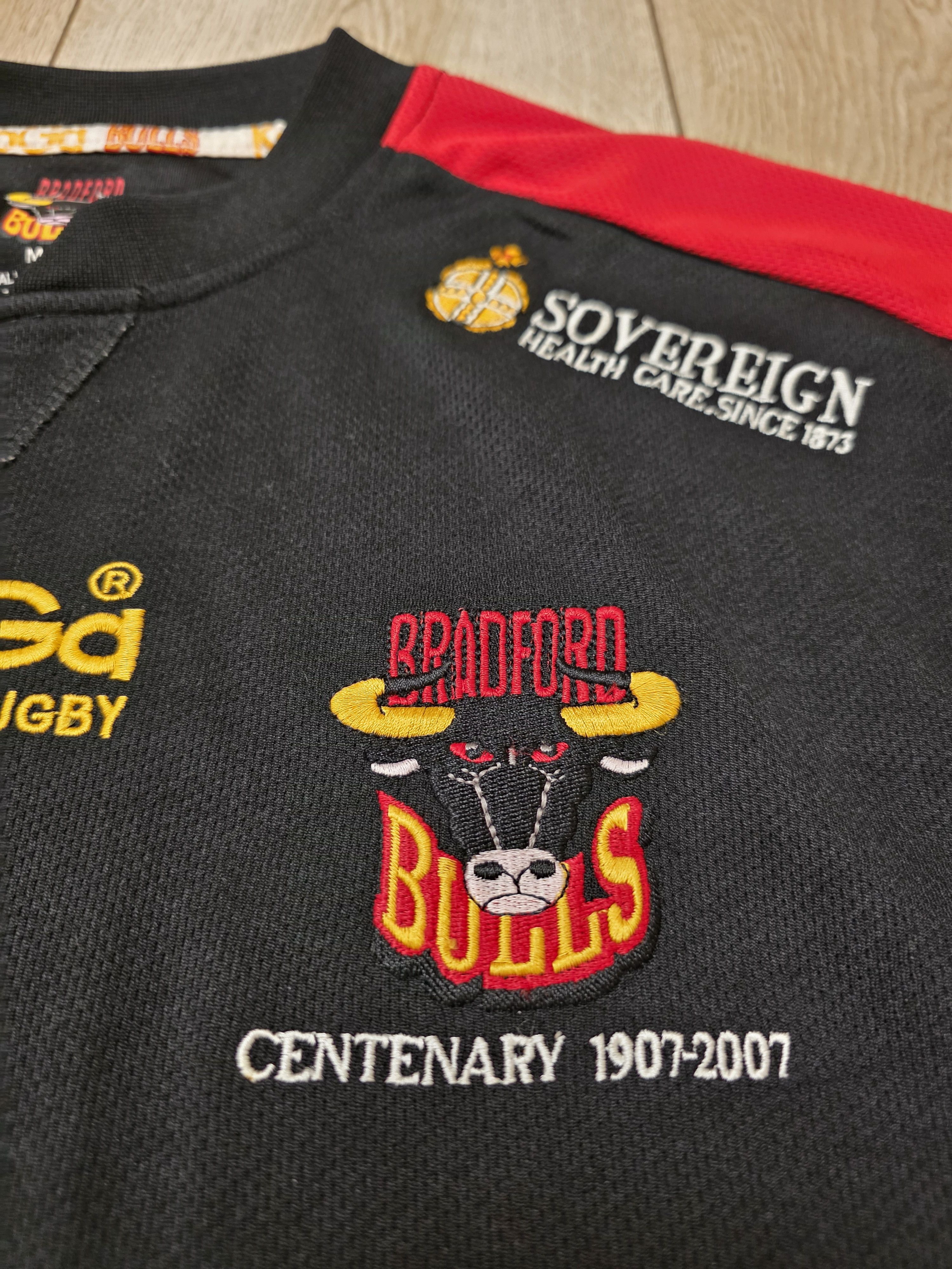 Vintage BRADFORD BULLS VINTAGE RUGBY JERSEY ENGLAND RUGBY UNION Size US M / EU 48-50 / 2 - 4 Thumbnail