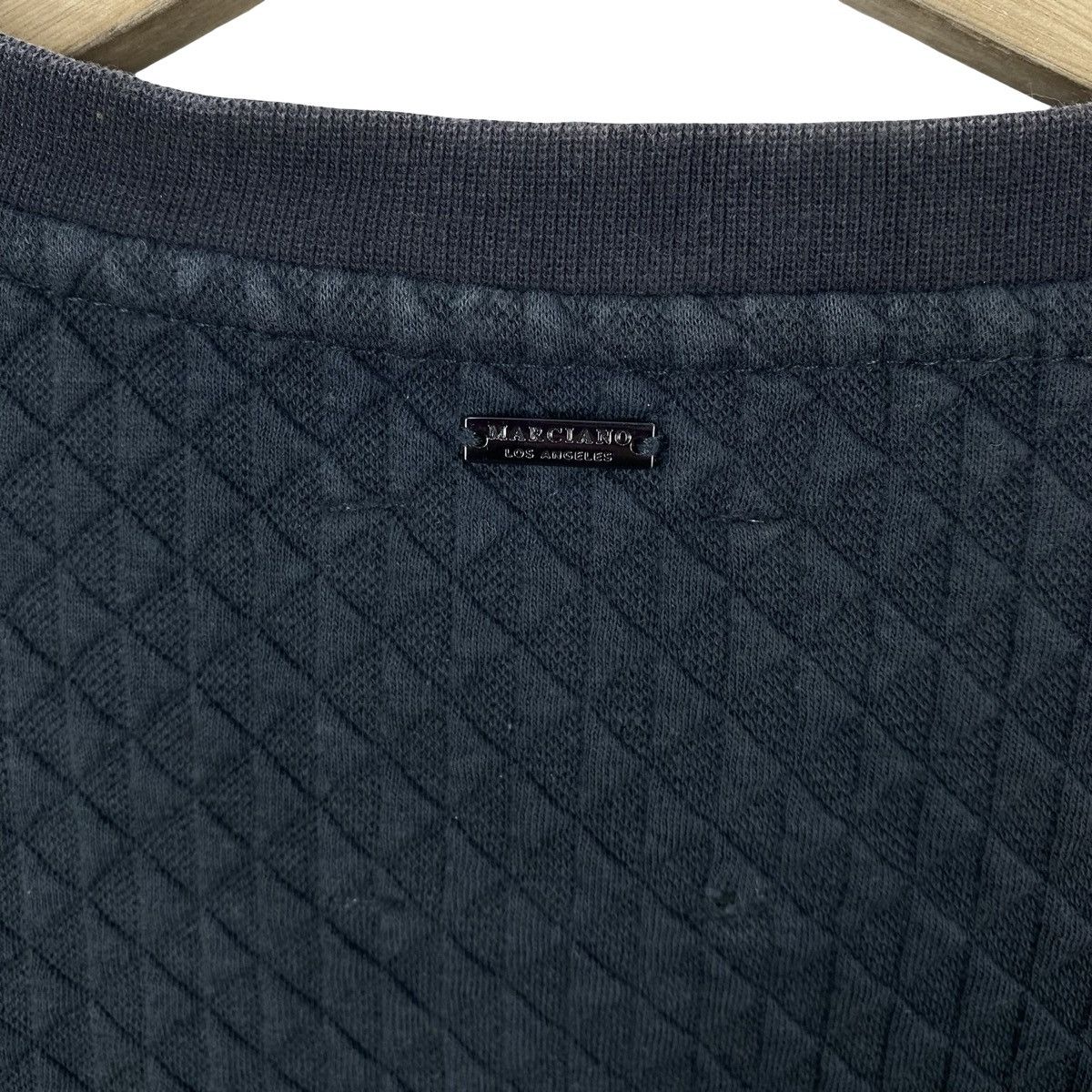 Vintage Vintage MARCIANO LOS ANGELES Quilted Textured Sweatshirt Size US M / EU 48-50 / 2 - 7 Thumbnail