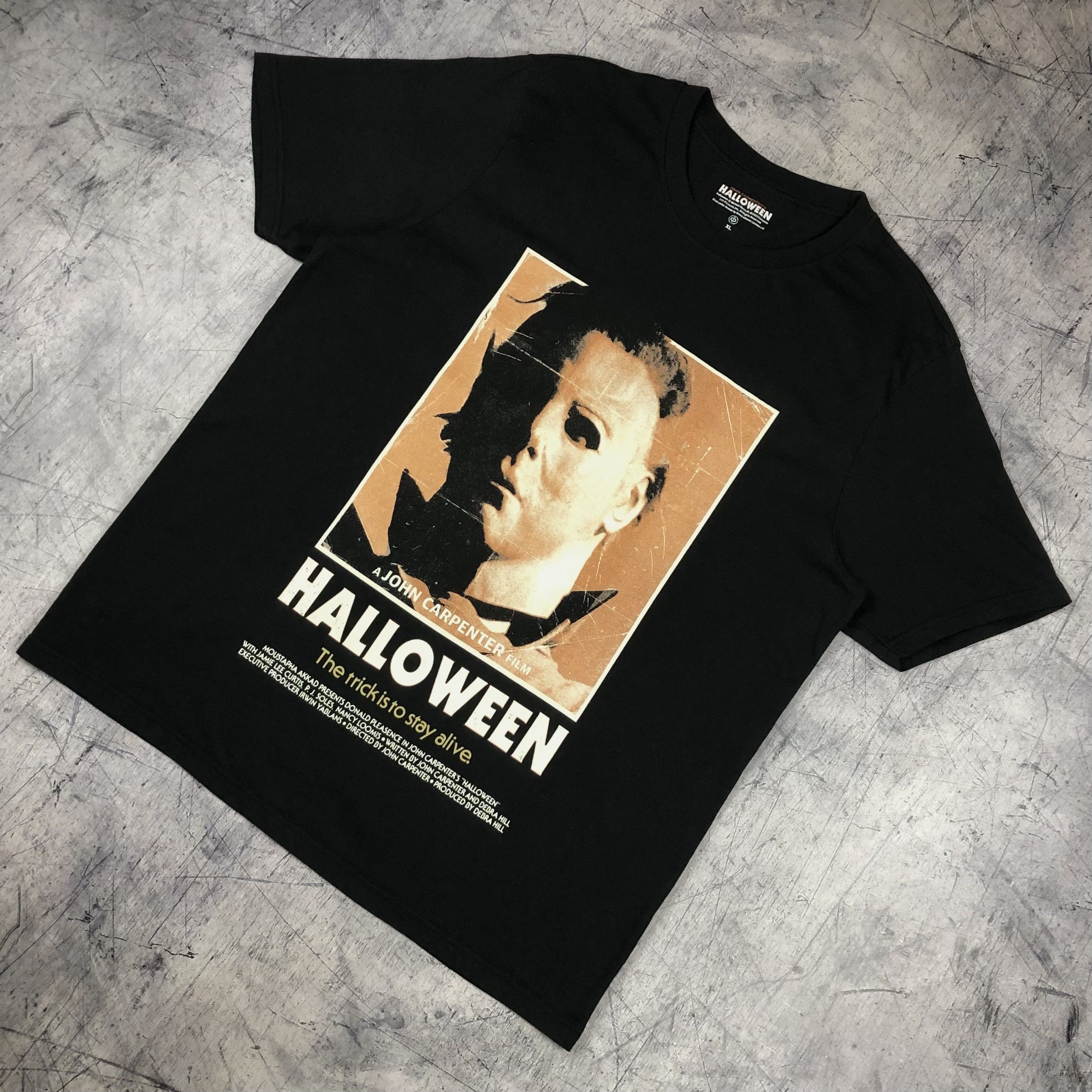 Expert Horror Halloween Scary Horror Movie T-Shirt Size US XL / EU 56 / 4 - 5 Thumbnail
