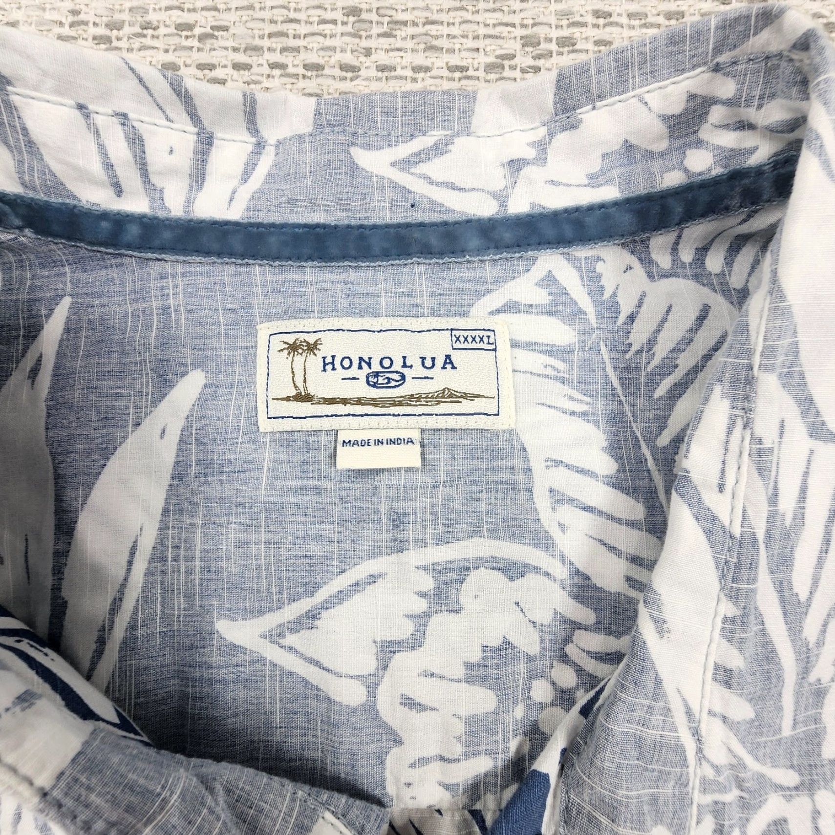 Vintage VINTAGE Honolua Shirt Mens 3XL Blue White Hawaiian Floral Button Up Short Sleeve Size US XXL / EU 58 / 5 - 5 Thumbnail