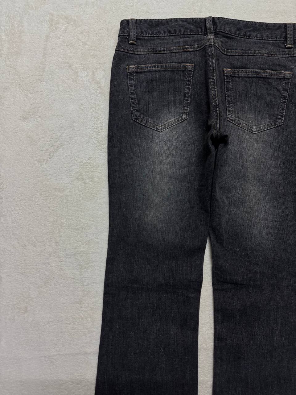Other BELL BOTTOM 90s Style Japanese Mudwash Insane Bootcut Jeans Size US 27 - 15 Thumbnail