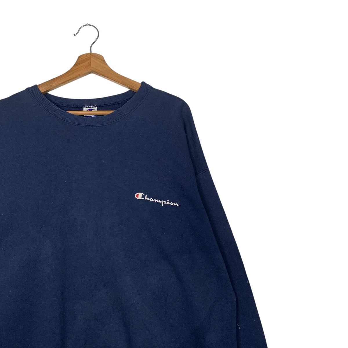 Champion Vintage Champion Crewneck Sweatshirt Size US XL / EU 56 / 4 - 5 Thumbnail