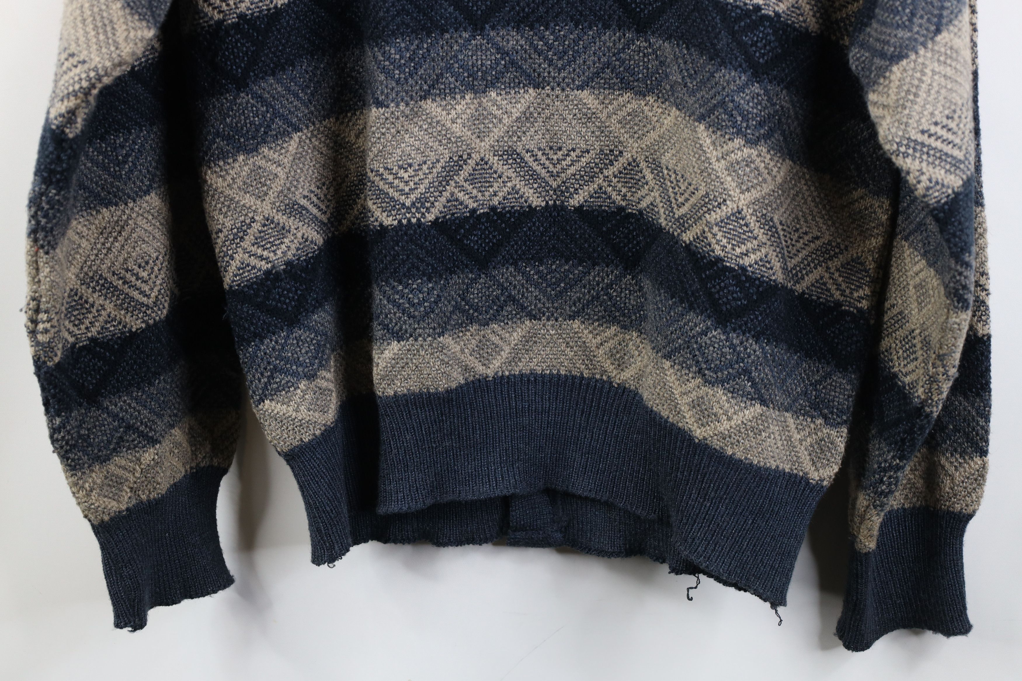 Vintage Vintage 90s Streetwear Argyle Diamond Knit Cardigan Sweater Size US S / EU 44-46 / 1 - 10 Thumbnail